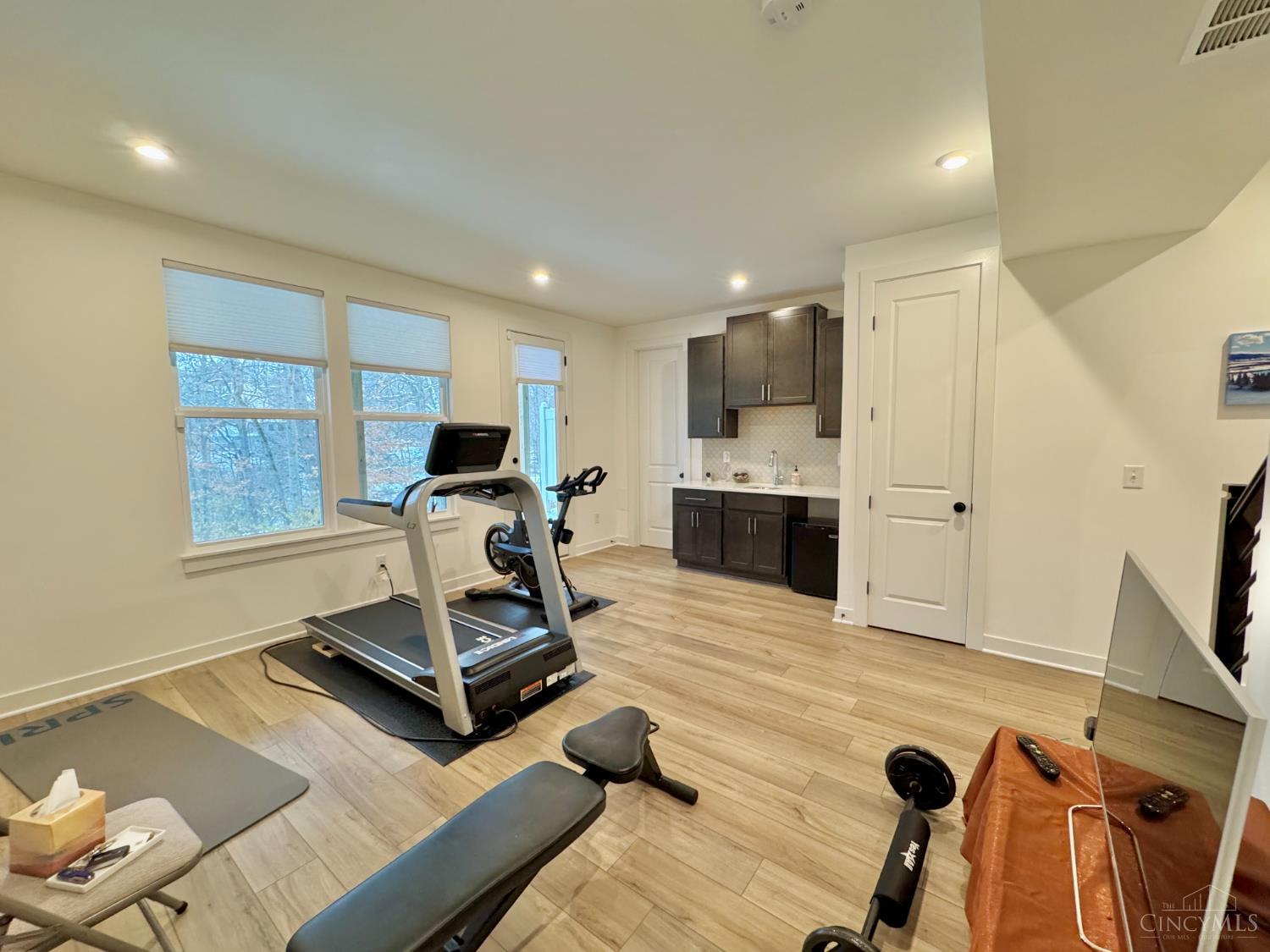 Loveland, Ohio, 45140, United States, 3 Bedrooms Bedrooms, ,3 BathroomsBathrooms,Residential,For Sale,2003068