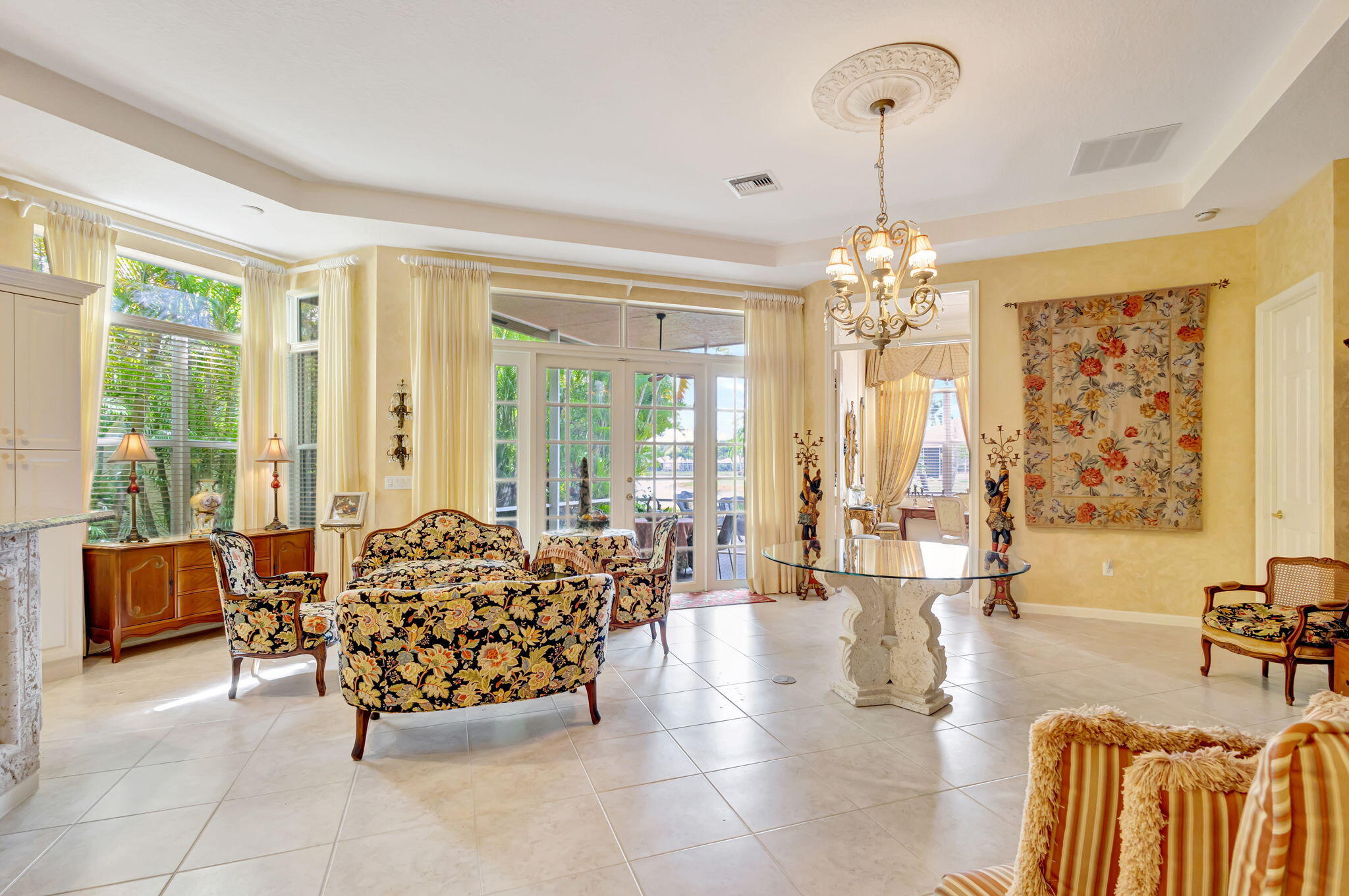 Wellington, Florida, 33411, United States, 2 Bedrooms Bedrooms, ,2 BathroomsBathrooms,Residential,For Sale,1807724