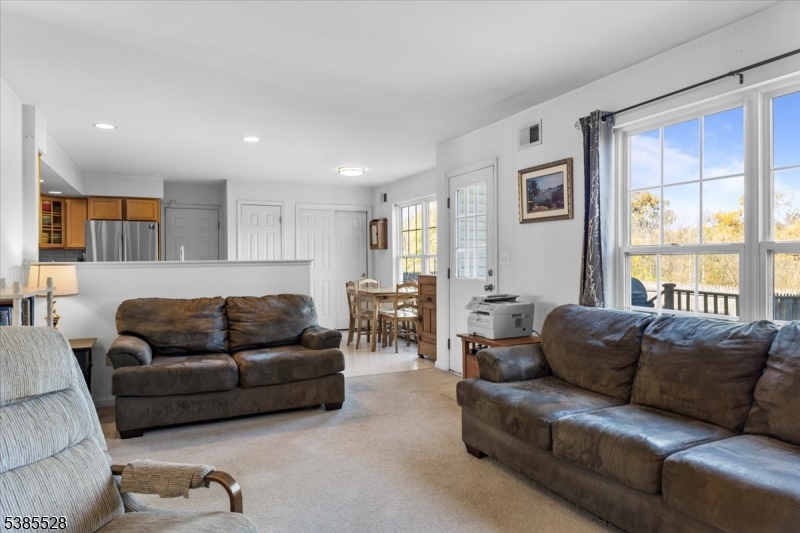 White Twp., New Jersey, 07823, United States, 4 Bedrooms Bedrooms, ,3 BathroomsBathrooms,Residential,For Sale,1989028