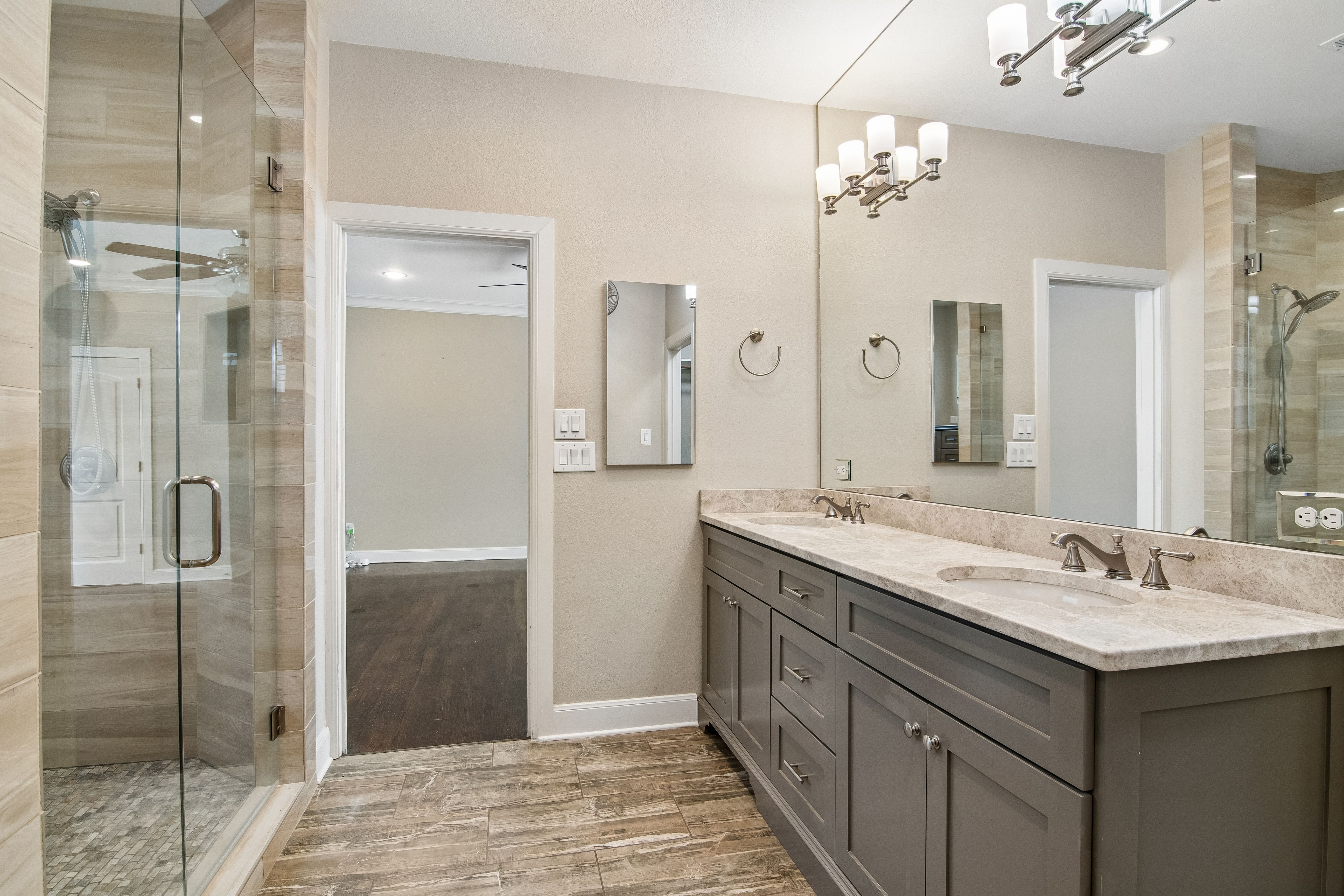  Private Estate on Oversized Alamo Heights Lot - 物件實景