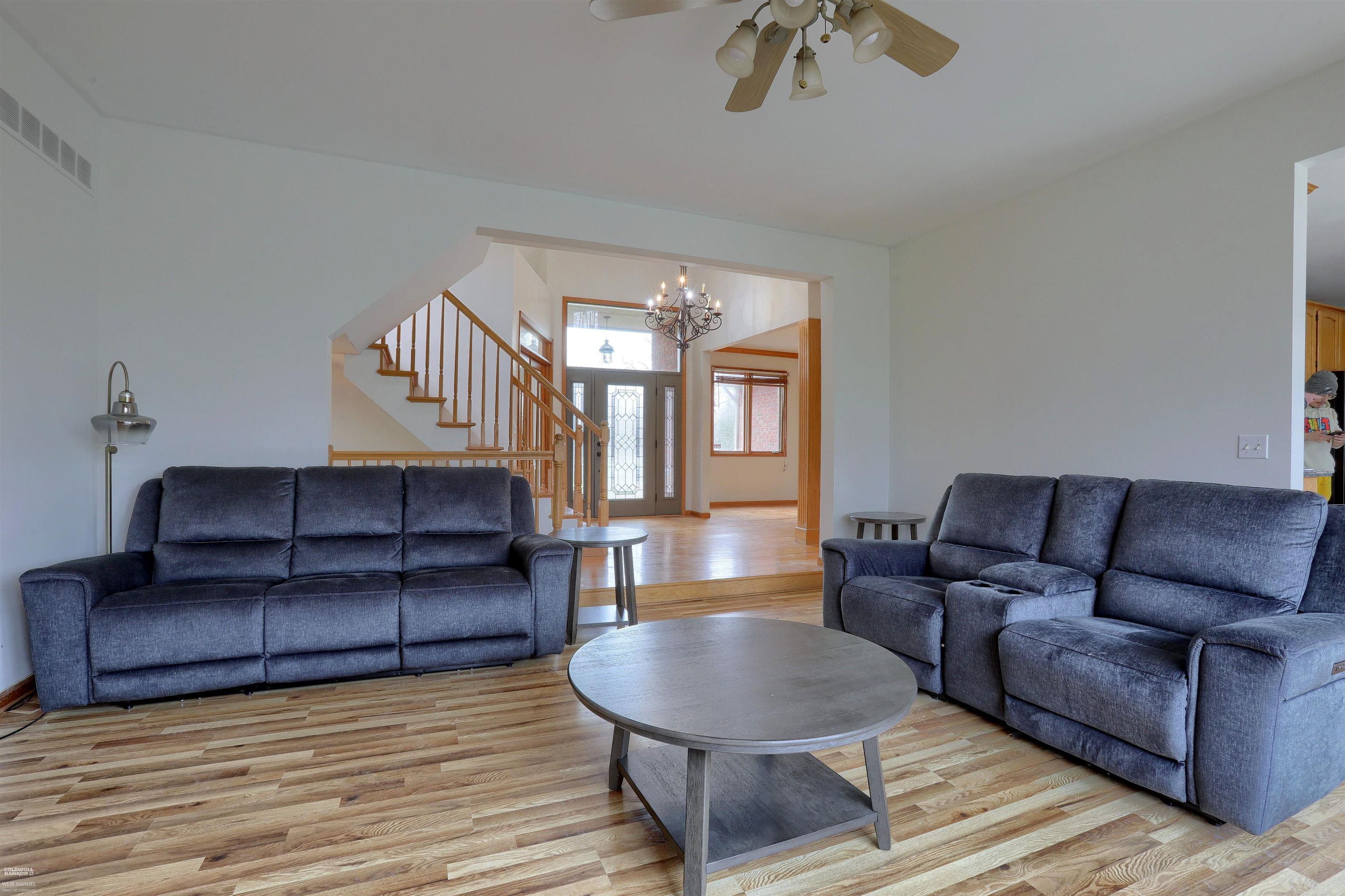 7831 Roberta Lane, Washington, Michigan, 48094, United States, 4 Bedrooms Bedrooms, ,3 BathroomsBathrooms,Residential,For Sale,7831 Roberta Lane,1610130