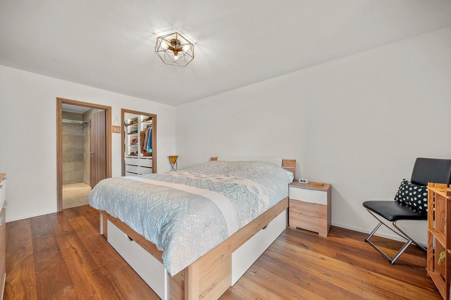  Large, bright 4.5-room apartment with private garden in the heart of Le Brassus - 物件實景