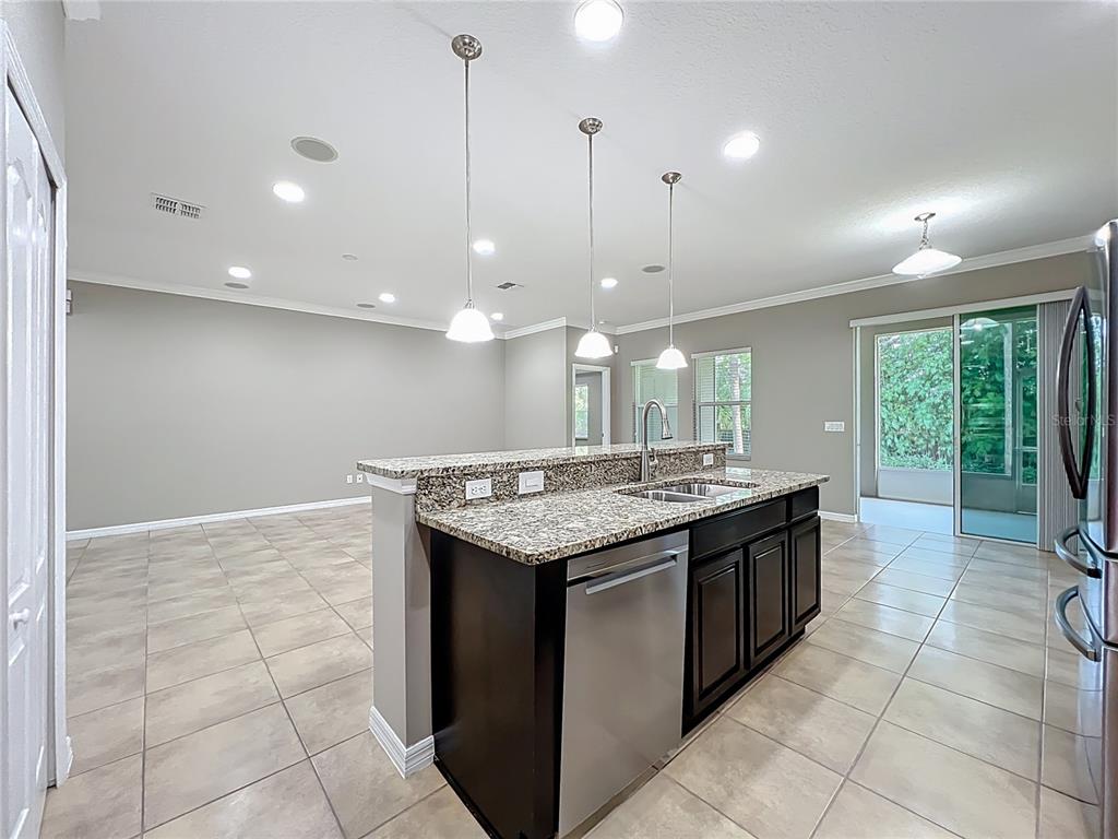 Sorrento, Florida, 32776, United States, 4 Bedrooms Bedrooms, ,3 BathroomsBathrooms,Residential,For Sale,1904511