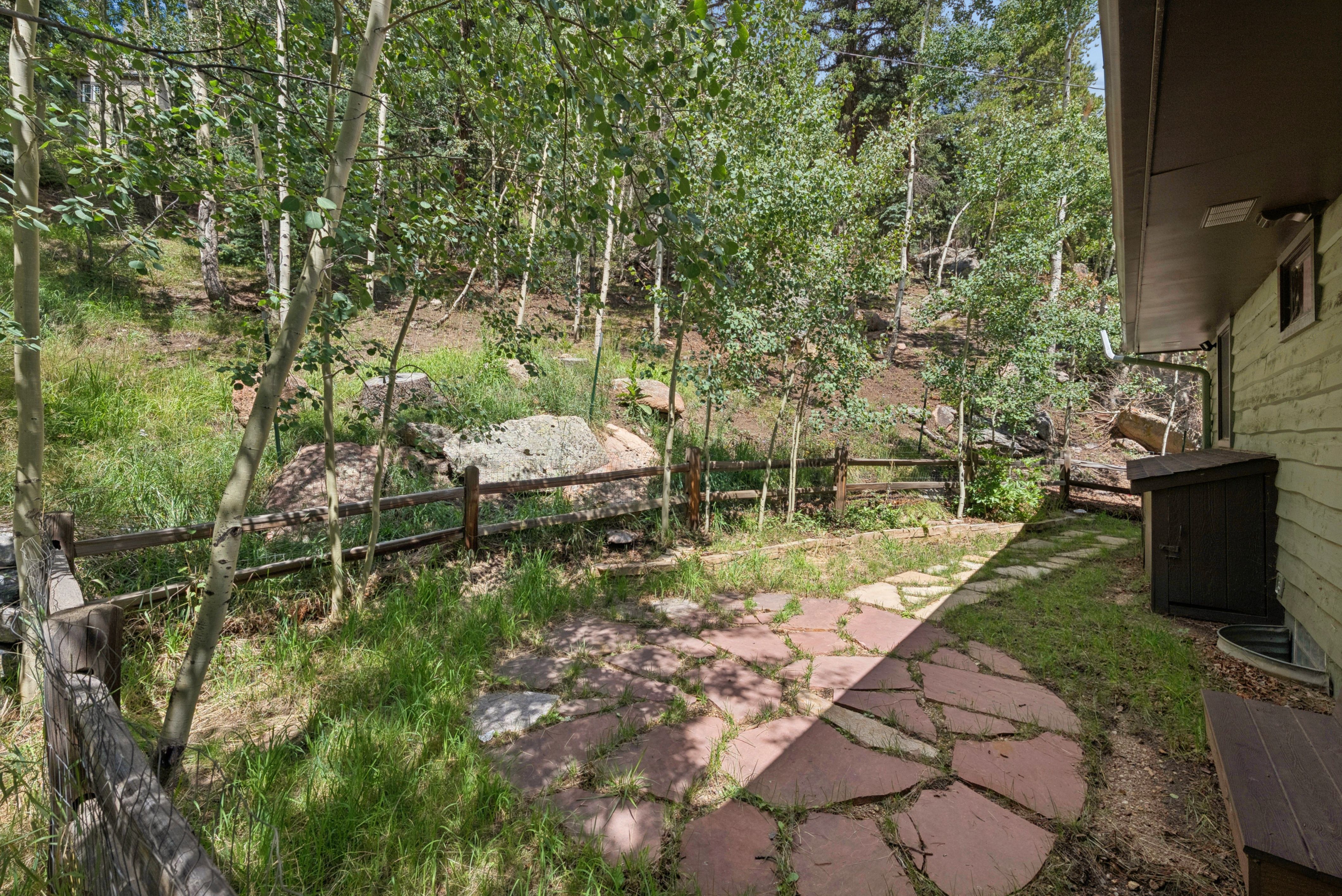  Charming Mountain Retreat - 物件實景