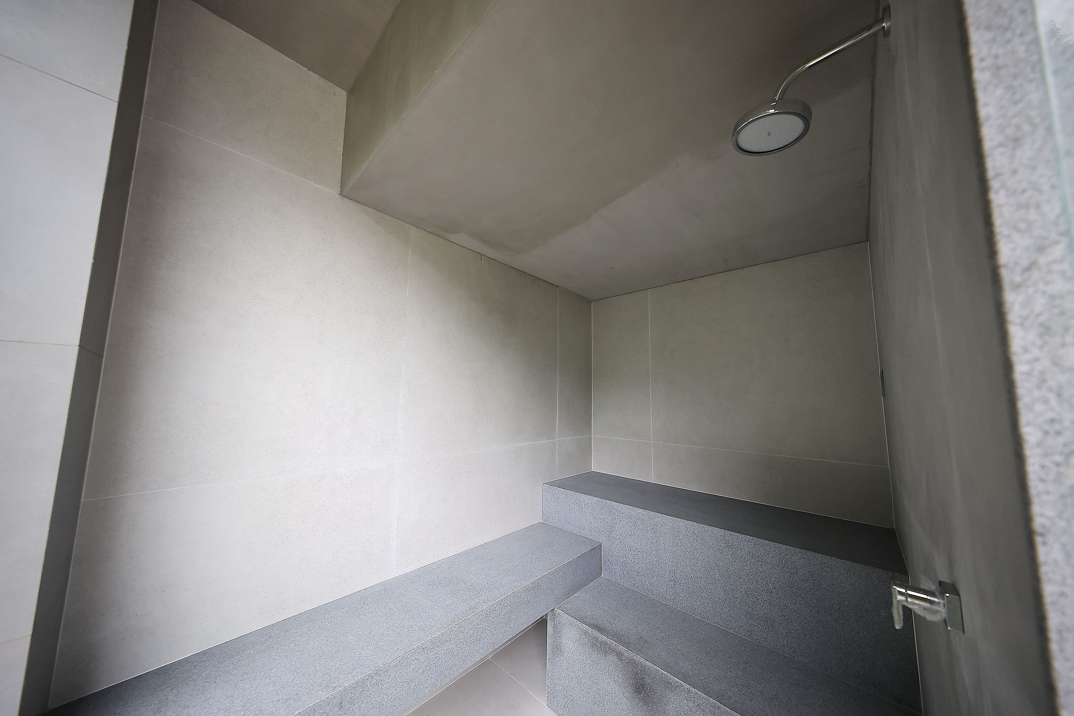  Triplex house with four suites and views of Pedra da Gávea in São Conrado - 物件實景