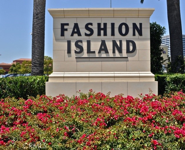 Newport Beach, California, 92660, United States, 2 Bedrooms Bedrooms, ,2 BathroomsBathrooms,Residential,For Sale,1988244