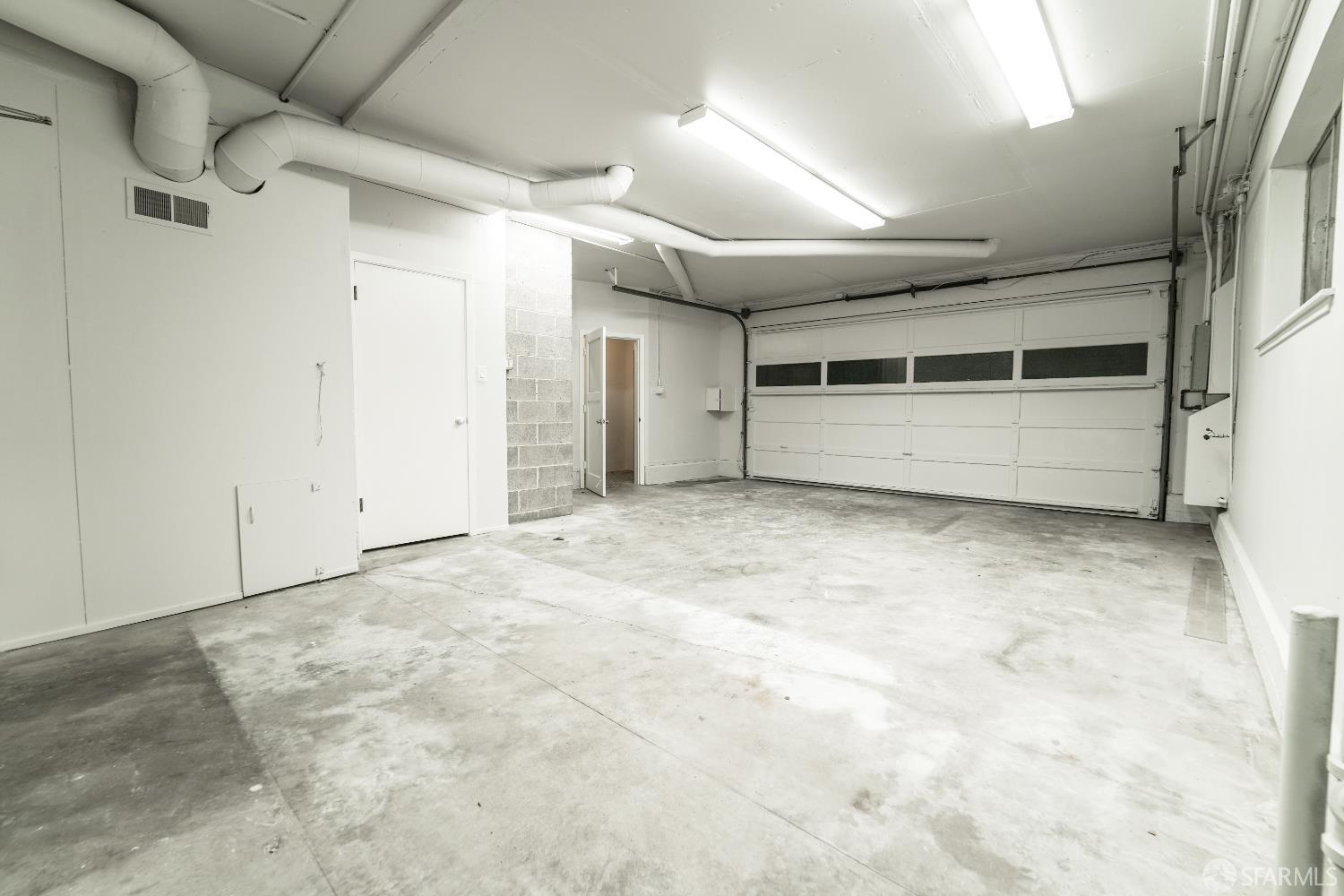 Daly City, California, 94014, United States, 4 Bedrooms Bedrooms, ,3 BathroomsBathrooms,Residential,For Sale,1992853