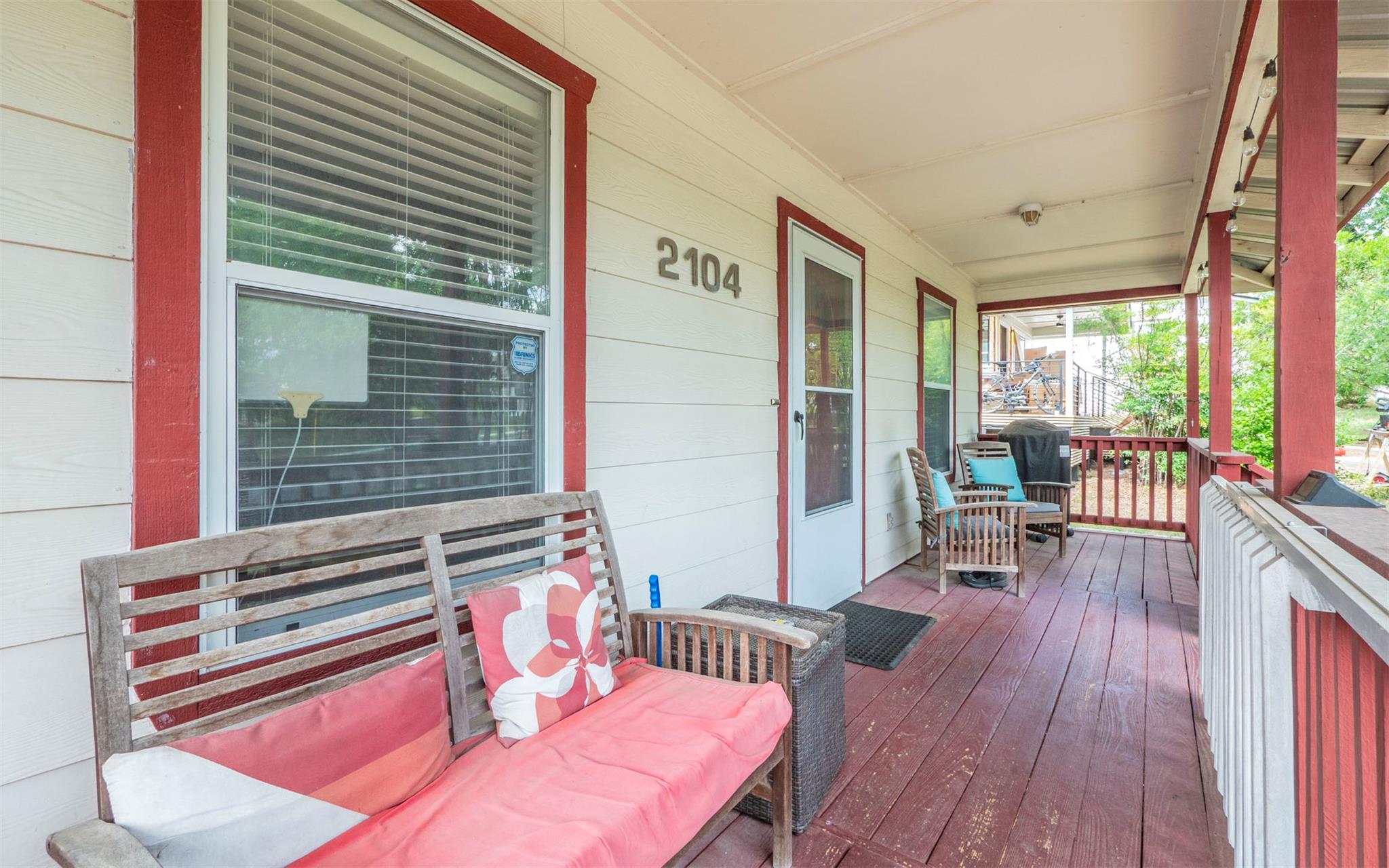 Austin, Texas, 78702, United States, 3 Bedrooms Bedrooms, ,1 BathroomBathrooms,Residential,For Sale,1887406