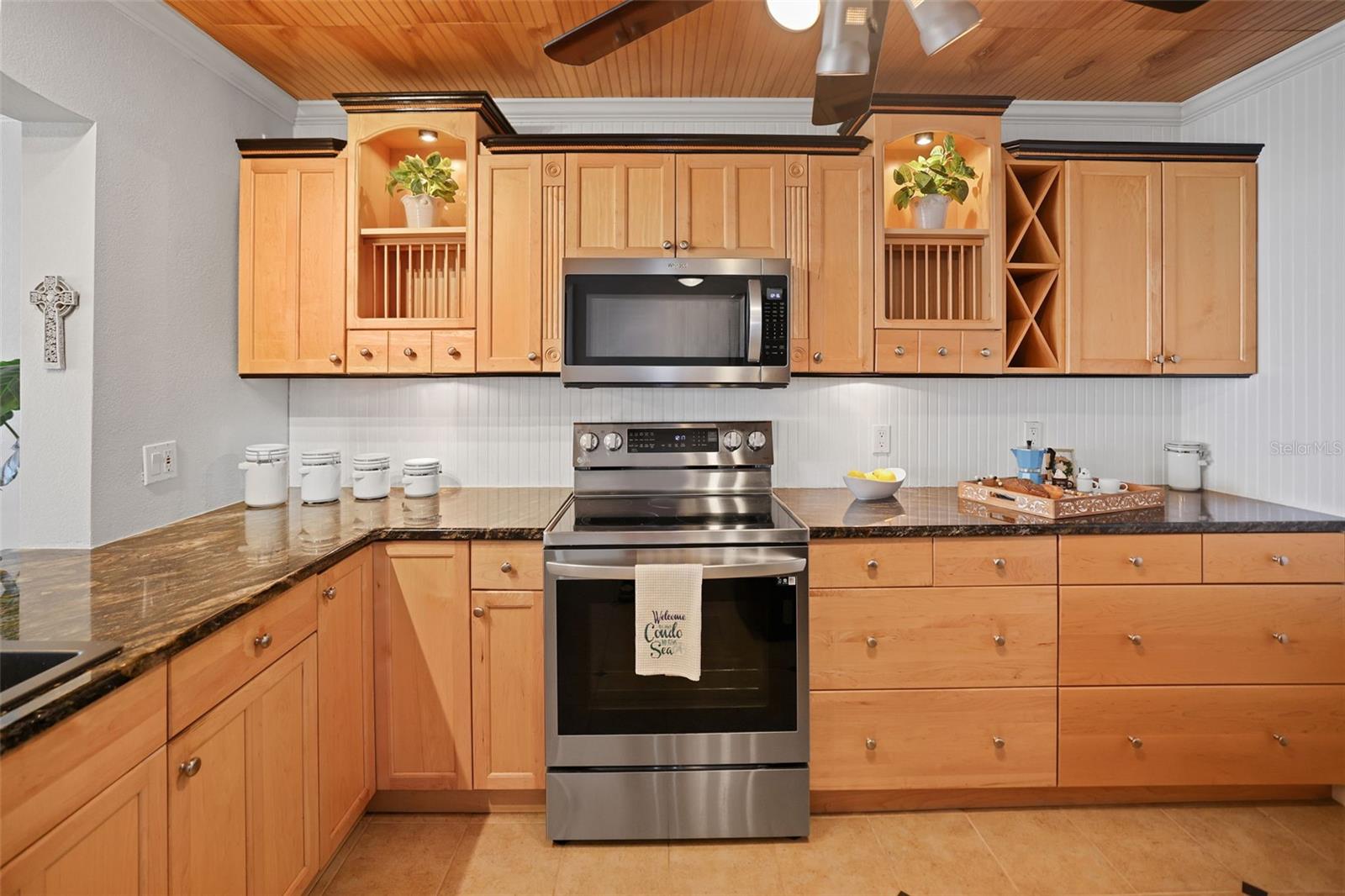 Redington Shores, Florida, 33708, United States, 2 Bedrooms Bedrooms, ,2 BathroomsBathrooms,Residential,For Sale,1979390