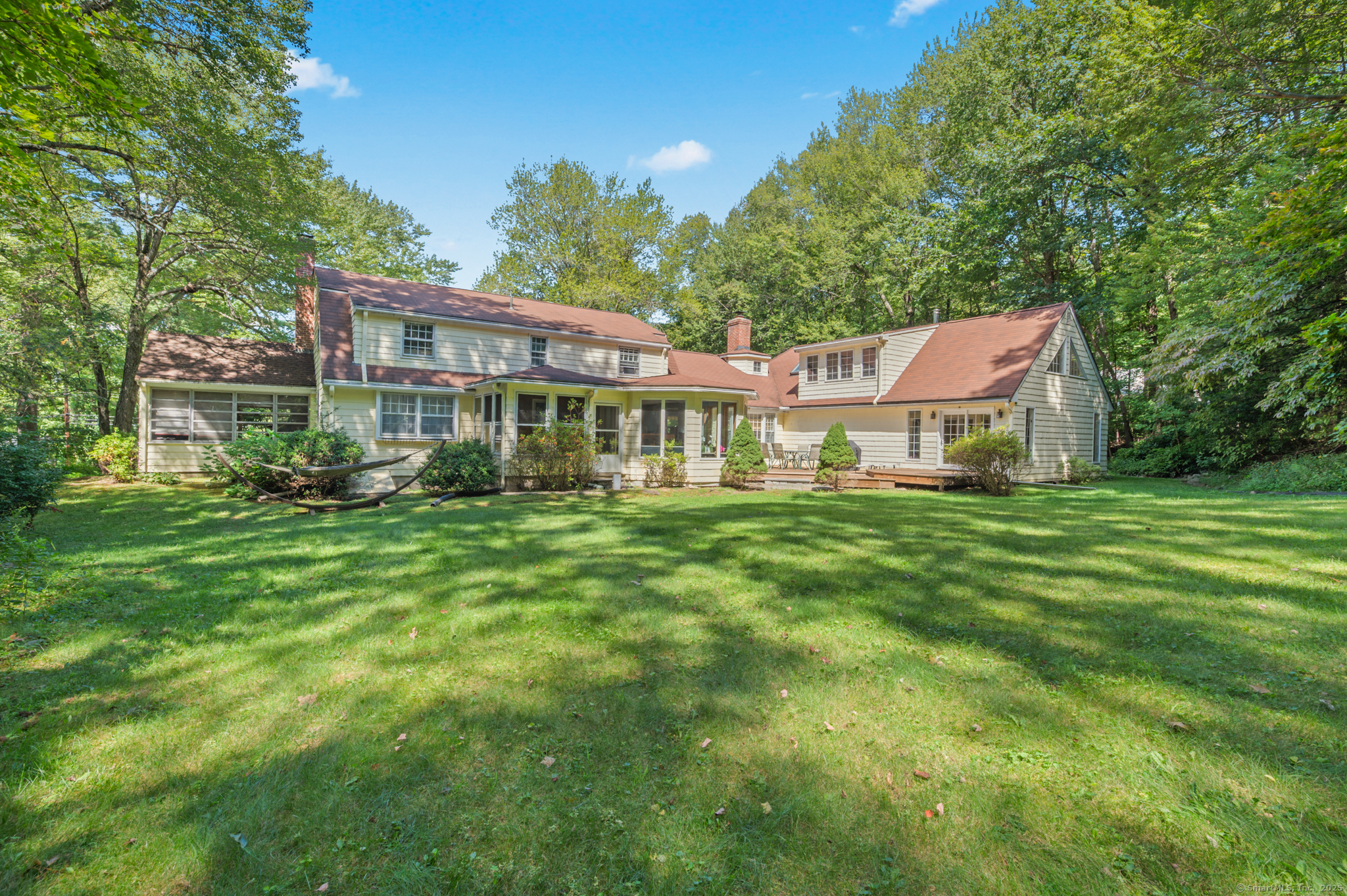 Avon, Connecticut, 06001, United States, 5 Bedrooms Bedrooms, ,5 BathroomsBathrooms,Residential,For Sale,1942317