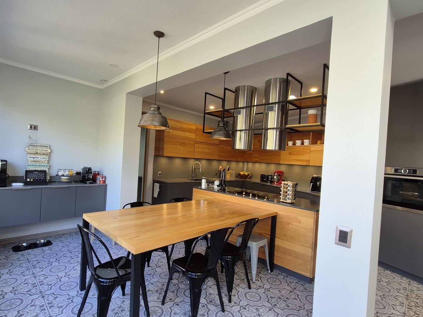 Colina, Chile, 5 Bedrooms Bedrooms, ,4 BathroomsBathrooms,Residential,For Sale,1933089