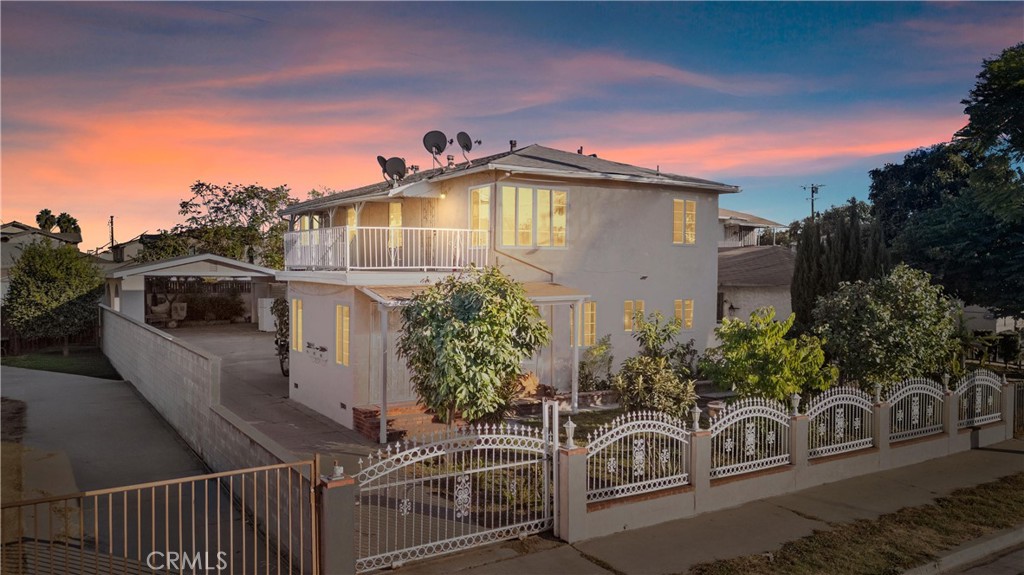 Compton, California, 90220, United States, ,Residential,For Sale,1842717