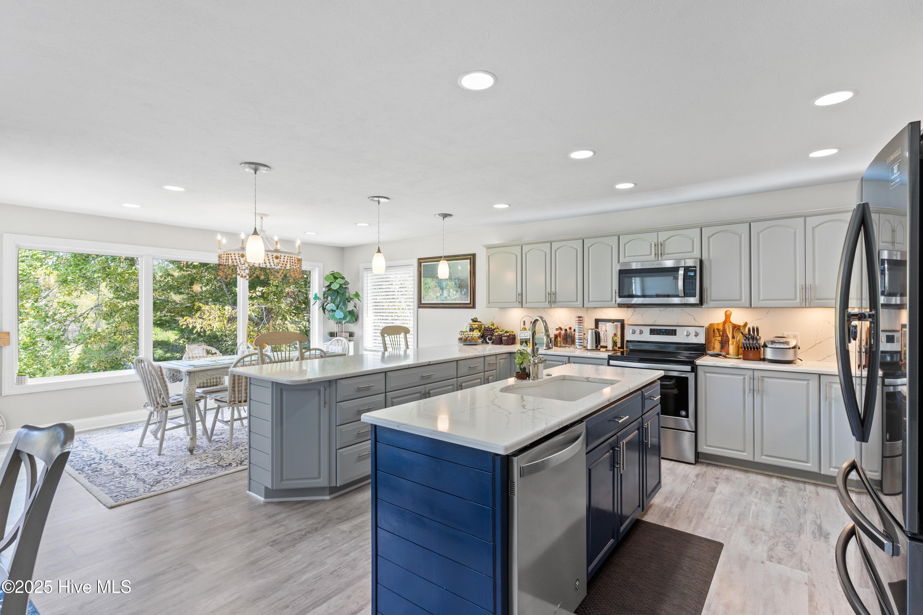 Sunset Beach, North Carolina, 28468, United States, 5 Bedrooms Bedrooms, ,5 BathroomsBathrooms,Residential,For Sale,1974421