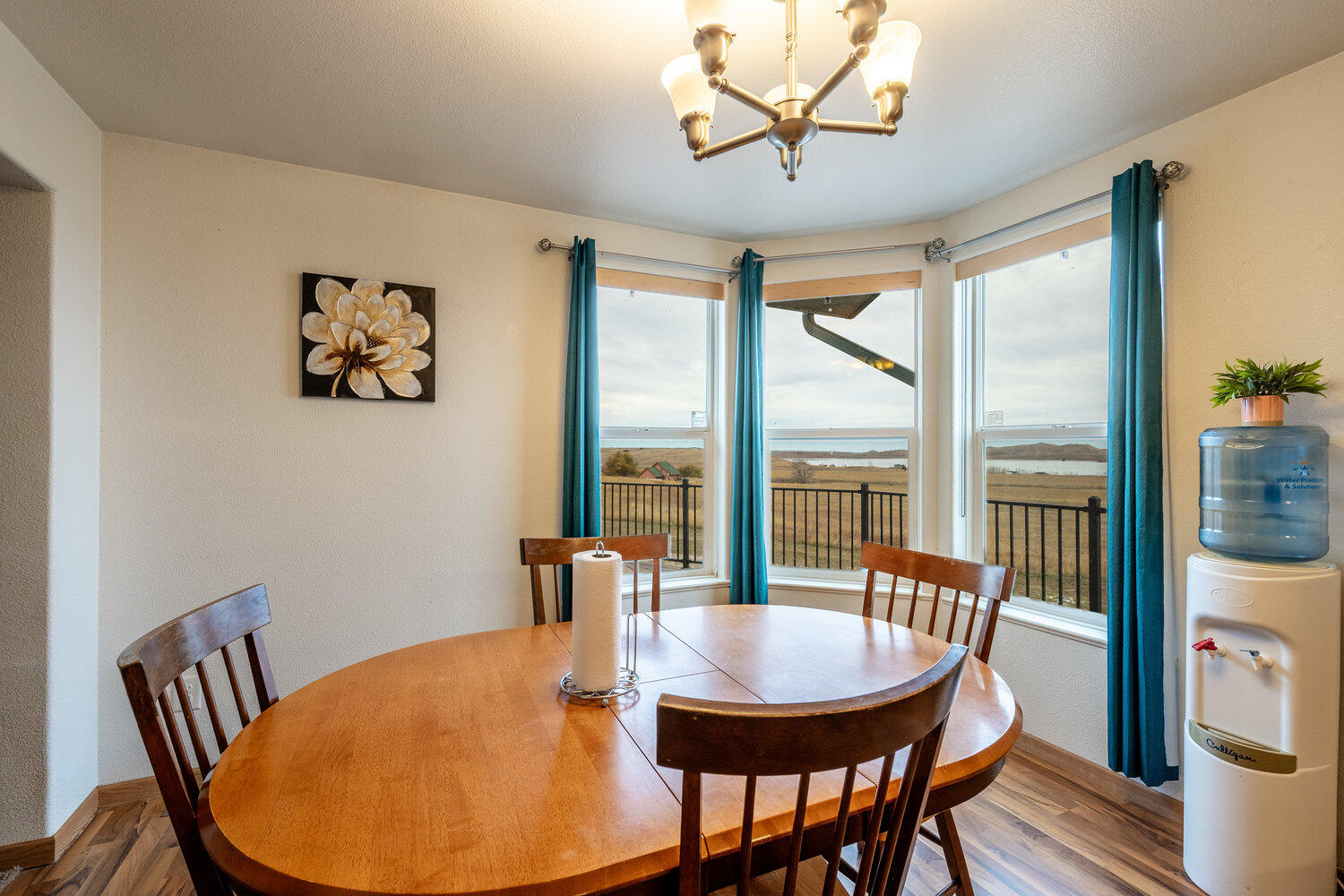 Buffalo, Wyoming, 82834, United States, 4 Bedrooms Bedrooms, ,4 BathroomsBathrooms,Residential,For Sale,1990981