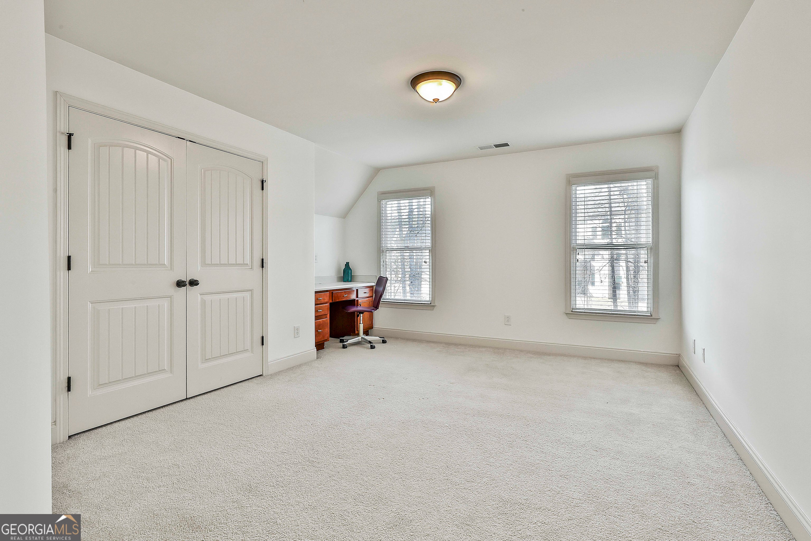 Douglasville, Georgia, 30135, United States, 5 Bedrooms Bedrooms, ,4 BathroomsBathrooms,Residential,For Sale,1999896