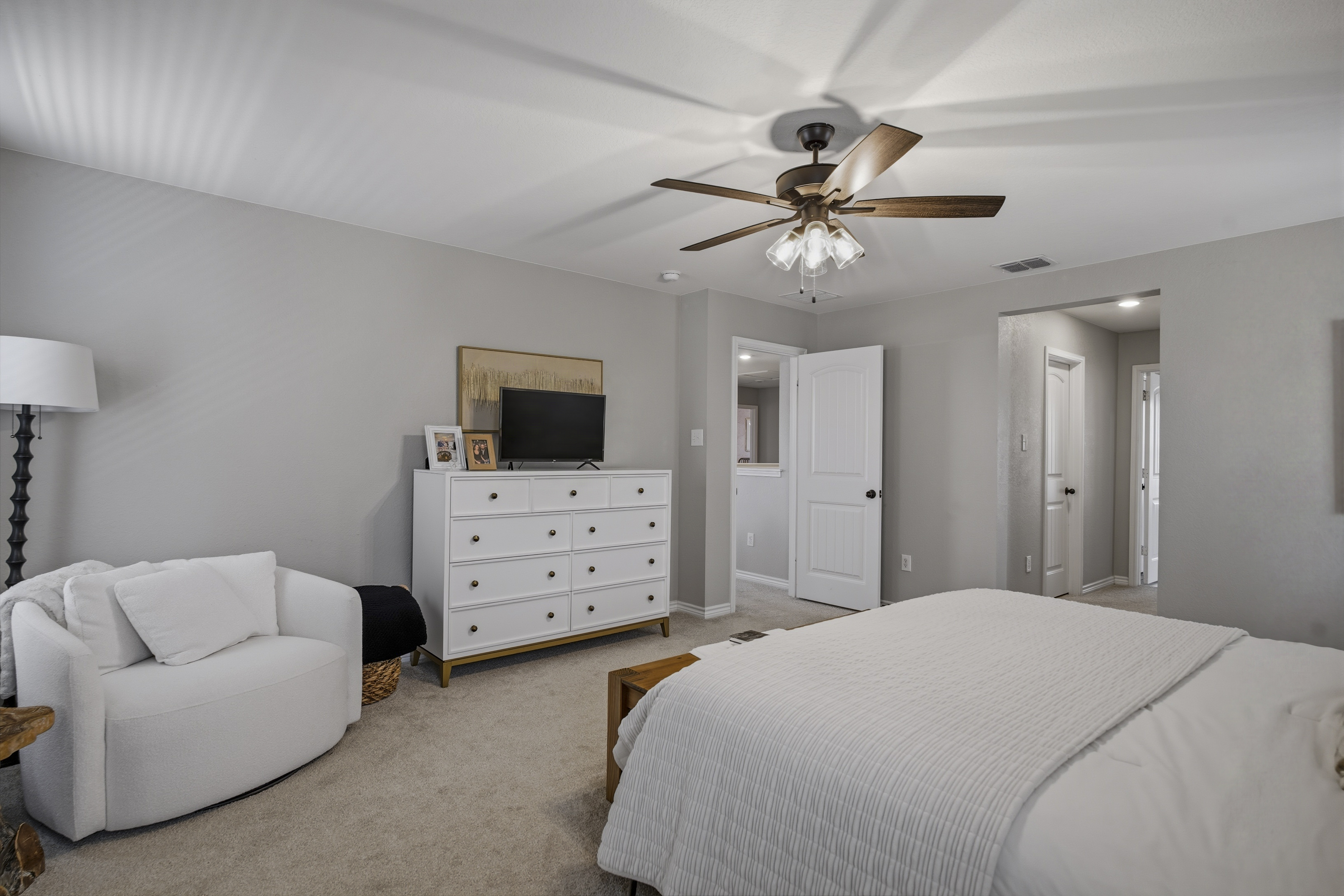  A Wonderful Blend Of Style, Comfort And Easy Living - 物件實景