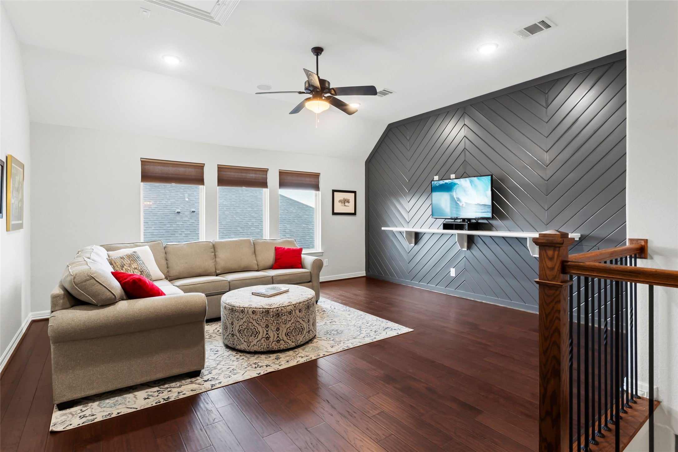 Rosenberg, Texas, 77469, United States, 4 Bedrooms Bedrooms, ,5 BathroomsBathrooms,Residential,For Sale,2010011