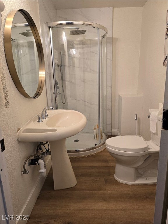 Las Vegas, Nevada, 89146, United States, 5 Bedrooms Bedrooms, ,1 BathroomBathrooms,Residential,For Sale,1881777