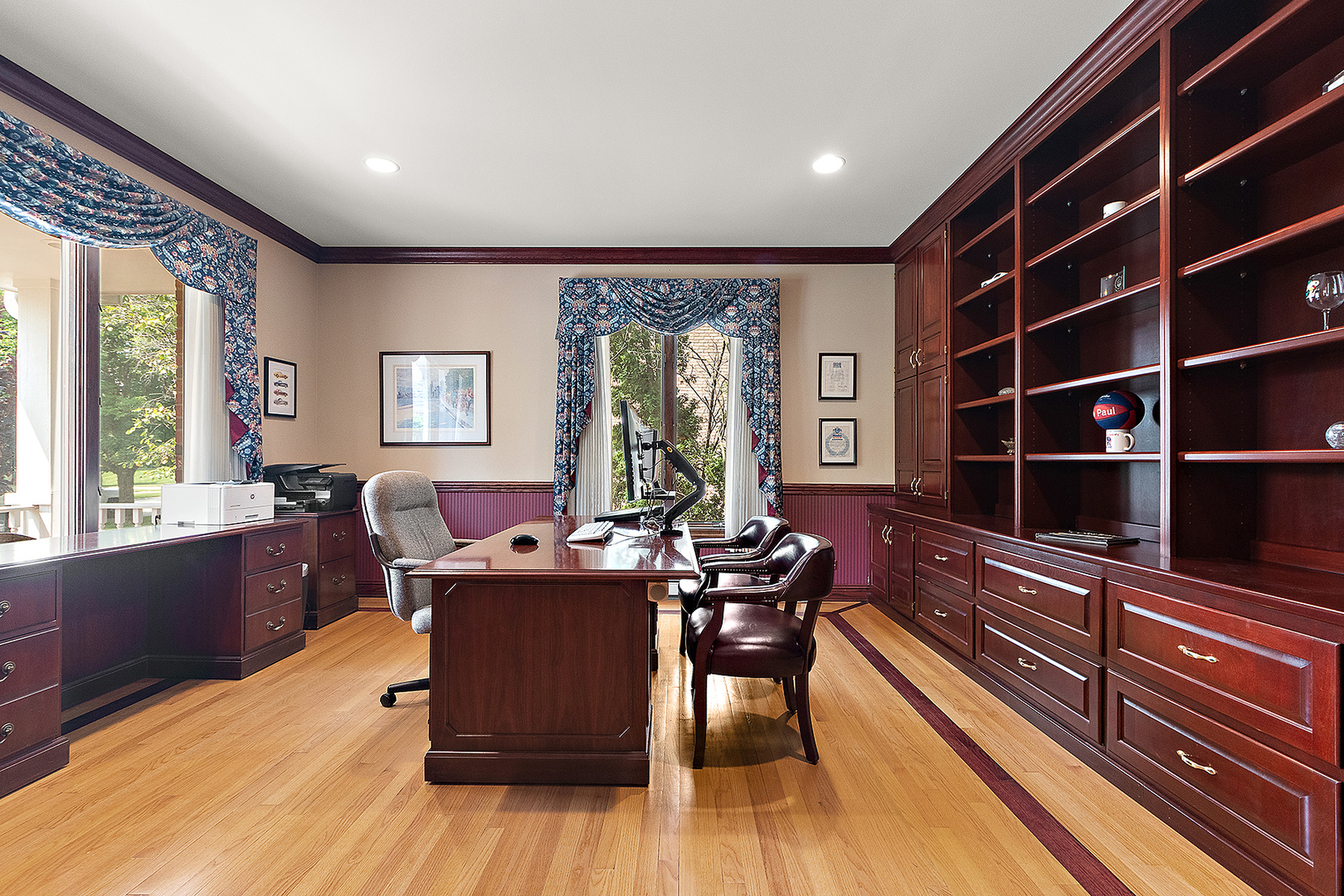 Orland Park, Illinois, 60467, United States, 5 Bedrooms Bedrooms, ,6 BathroomsBathrooms,Residential,For Sale,1976652