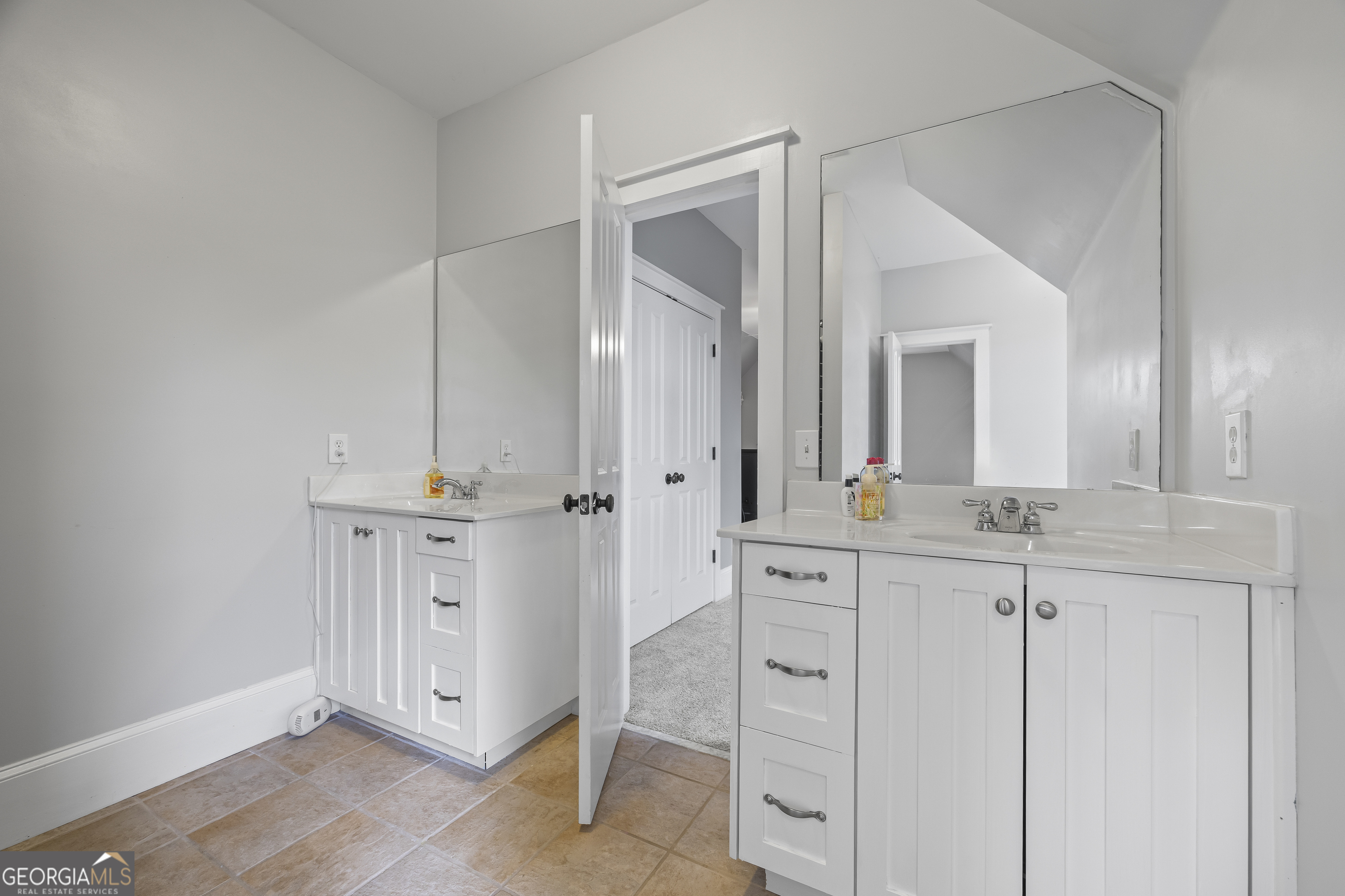 Athens, Georgia, 30607, United States, 4 Bedrooms Bedrooms, ,4 BathroomsBathrooms,Residential,For Sale,1951746