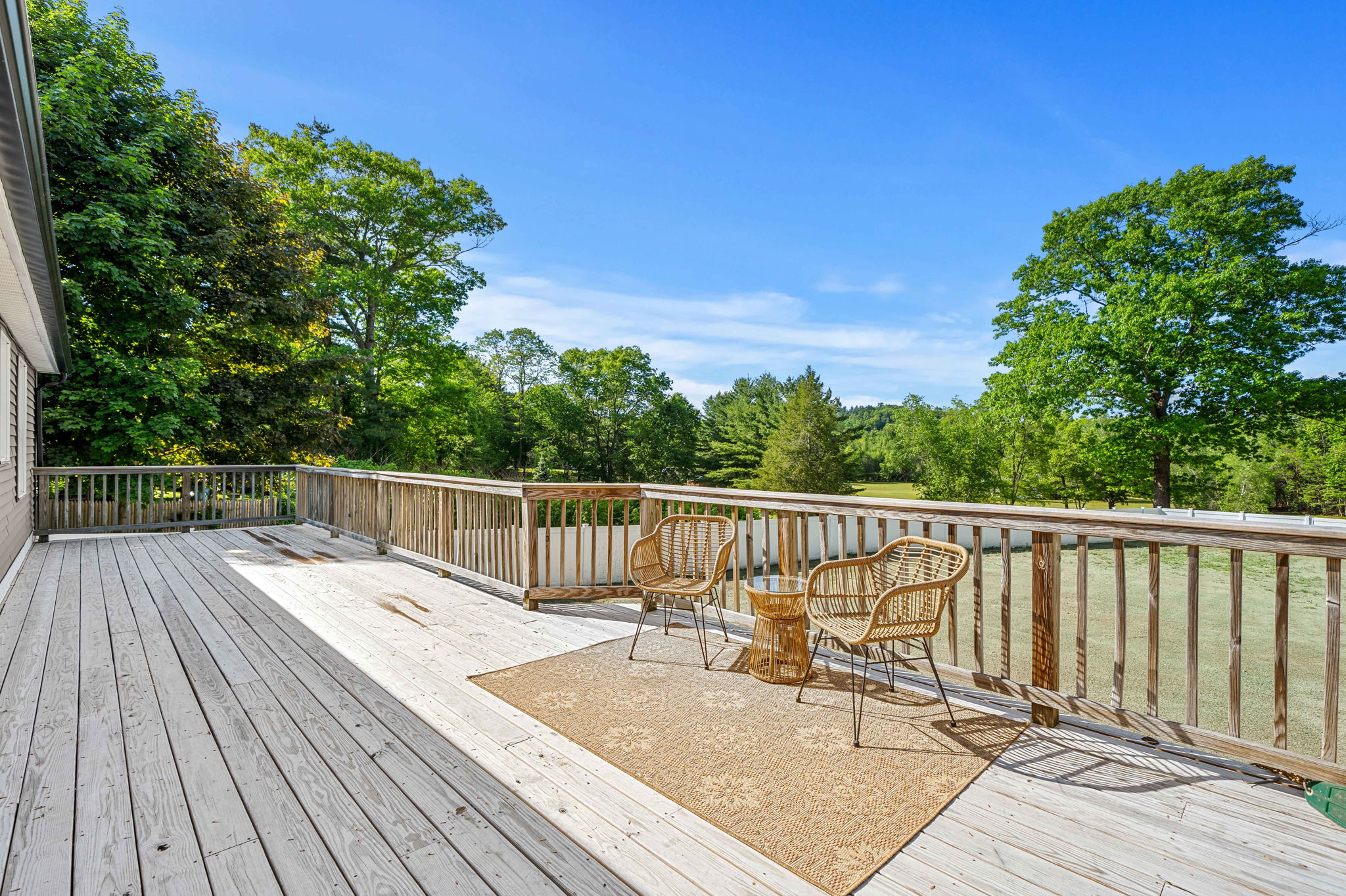  102 Kimball Rd, Amesbury, MA, 01913 - 物件實景