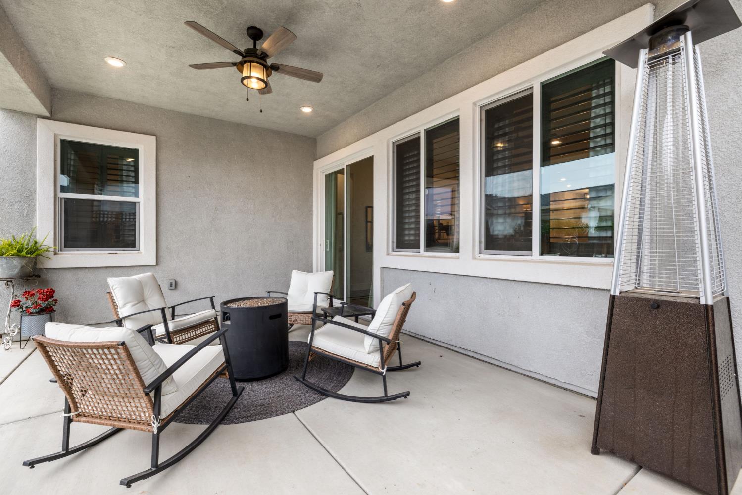 Roseville, California, 95747, United States, 3 Bedrooms Bedrooms, ,2 BathroomsBathrooms,Residential,For Sale,2002190