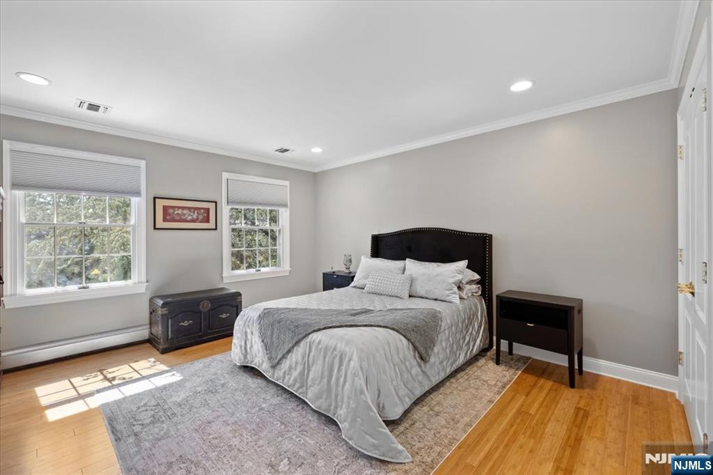 Old Tappan, New Jersey, 07675, United States, 4 Bedrooms Bedrooms, ,5 BathroomsBathrooms,Residential,For Sale,1991175