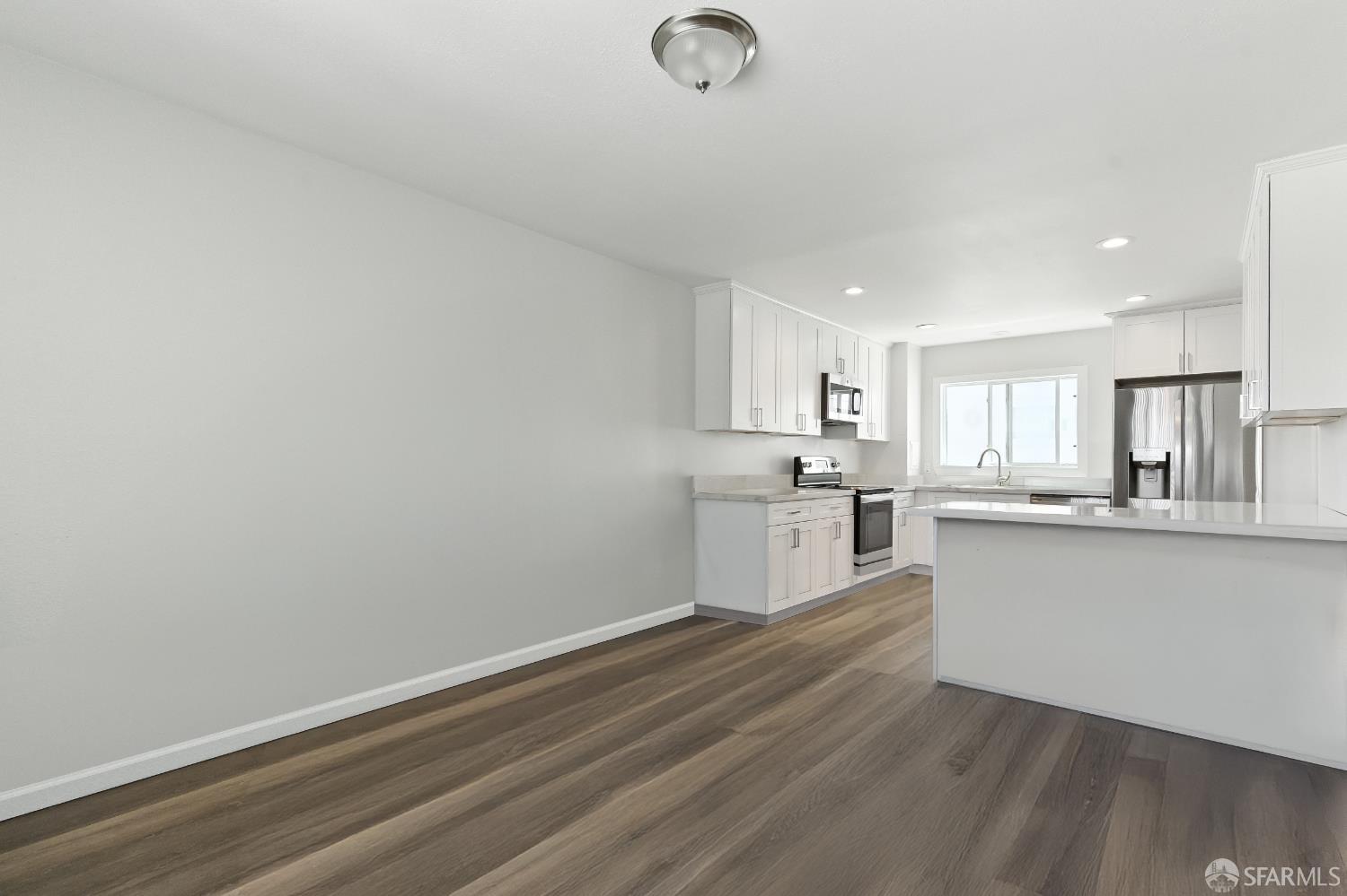 San Francisco, California, 94121, United States, 9 Bedrooms Bedrooms, ,3 BathroomsBathrooms,Residential,For Sale,1902692