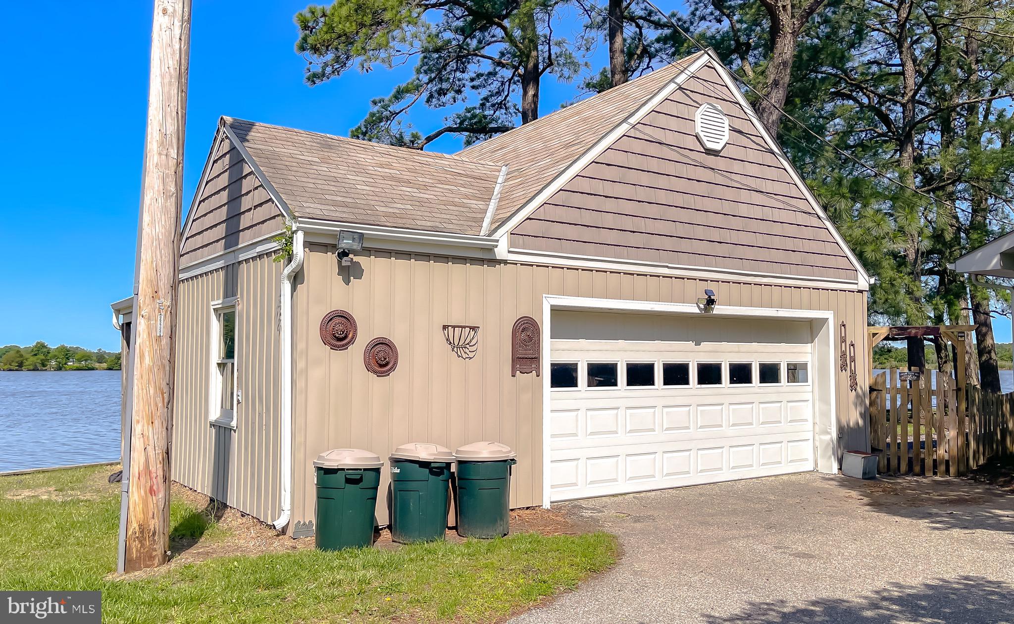 Scotland, Maryland, 20687, United States, 4 Bedrooms Bedrooms, ,3 BathroomsBathrooms,Residential,For Sale,1921367