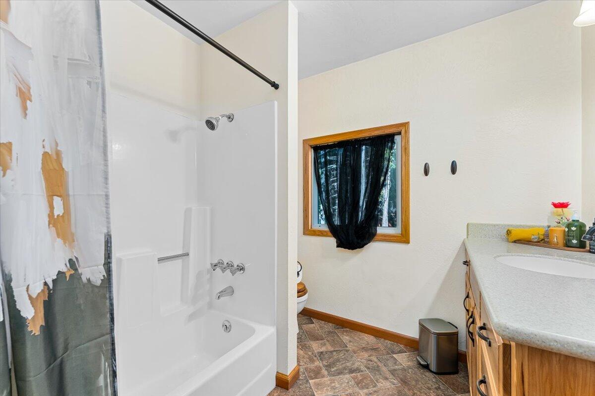 Shingletown, California, 96088, United States, 3 Bedrooms Bedrooms, ,3 BathroomsBathrooms,Residential,For Sale,1986484