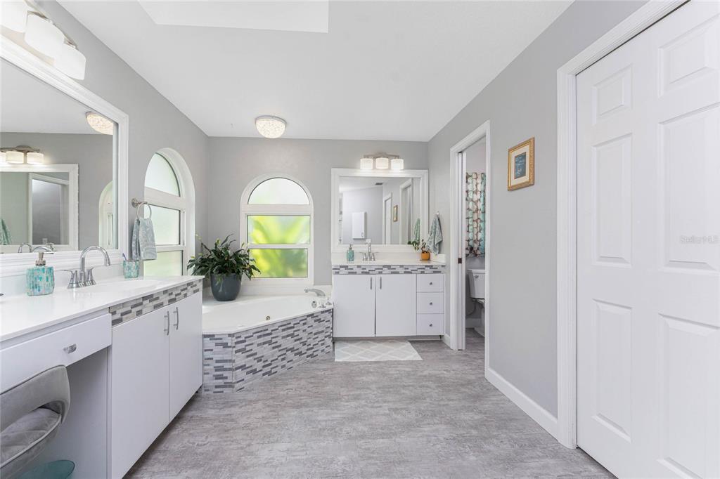 Port Charlotte, Florida, 33954, United States, 4 Bedrooms Bedrooms, ,5 BathroomsBathrooms,Residential,For Sale,1955394