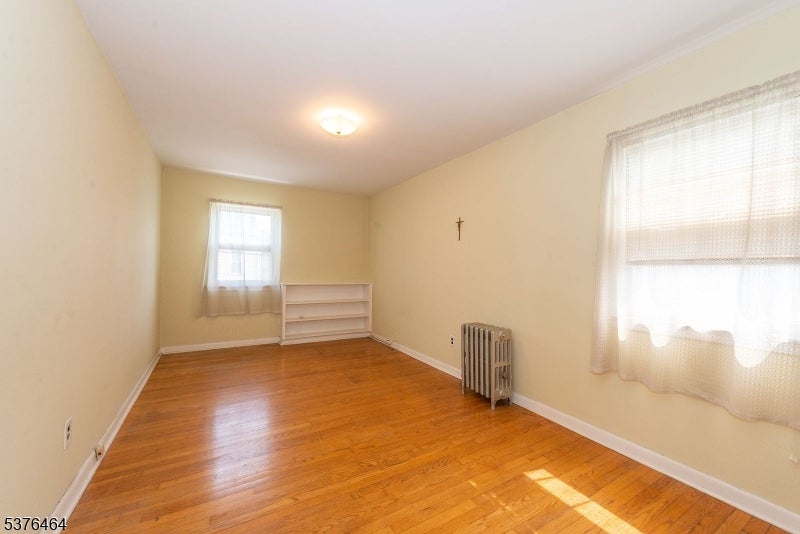 Paterson City, New Jersey, 07501, United States, 3 Bedrooms Bedrooms, ,3 BathroomsBathrooms,Residential,For Sale,1909454