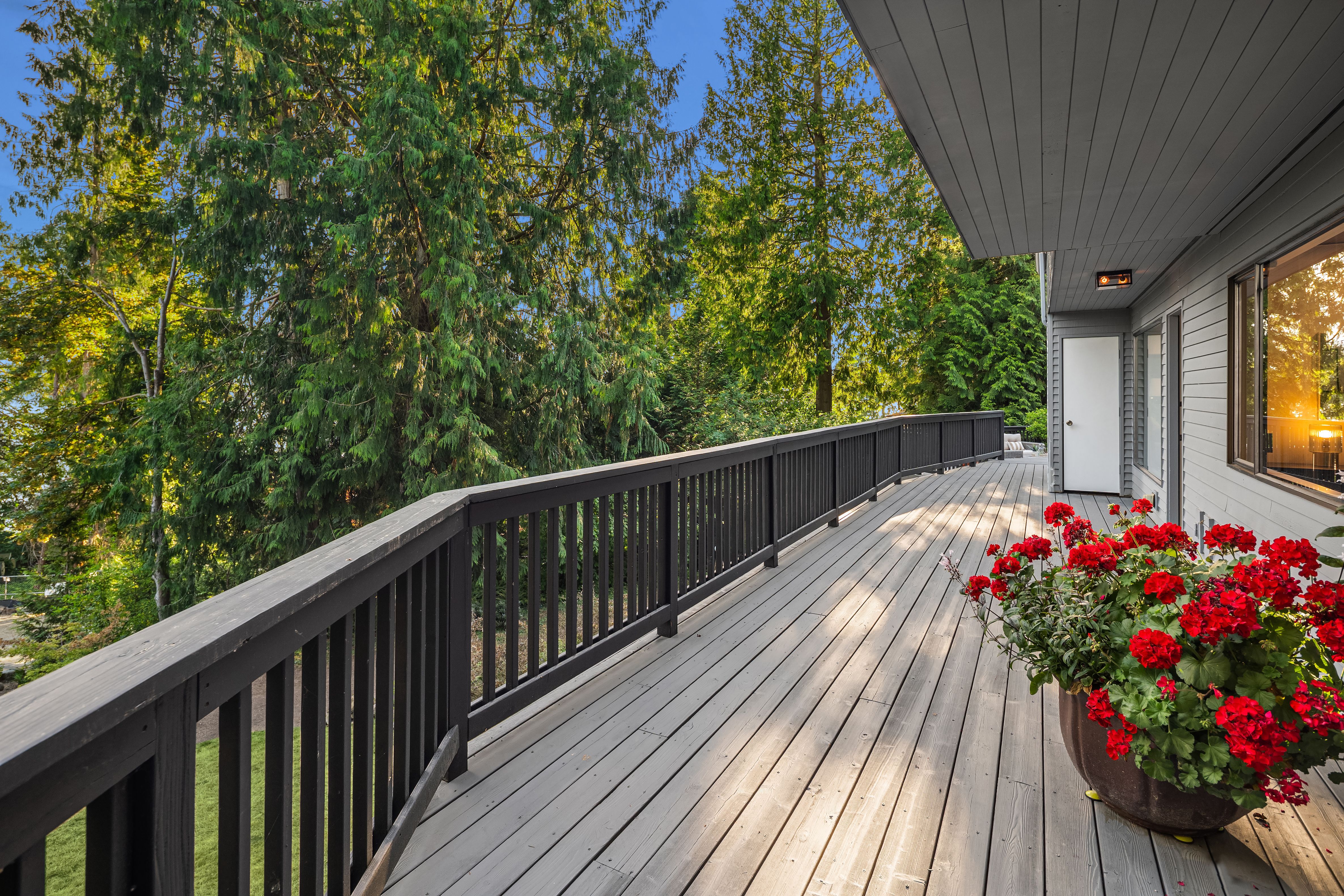  7118 NE 118th St, Kirkland, WA 98034 - 物件實景