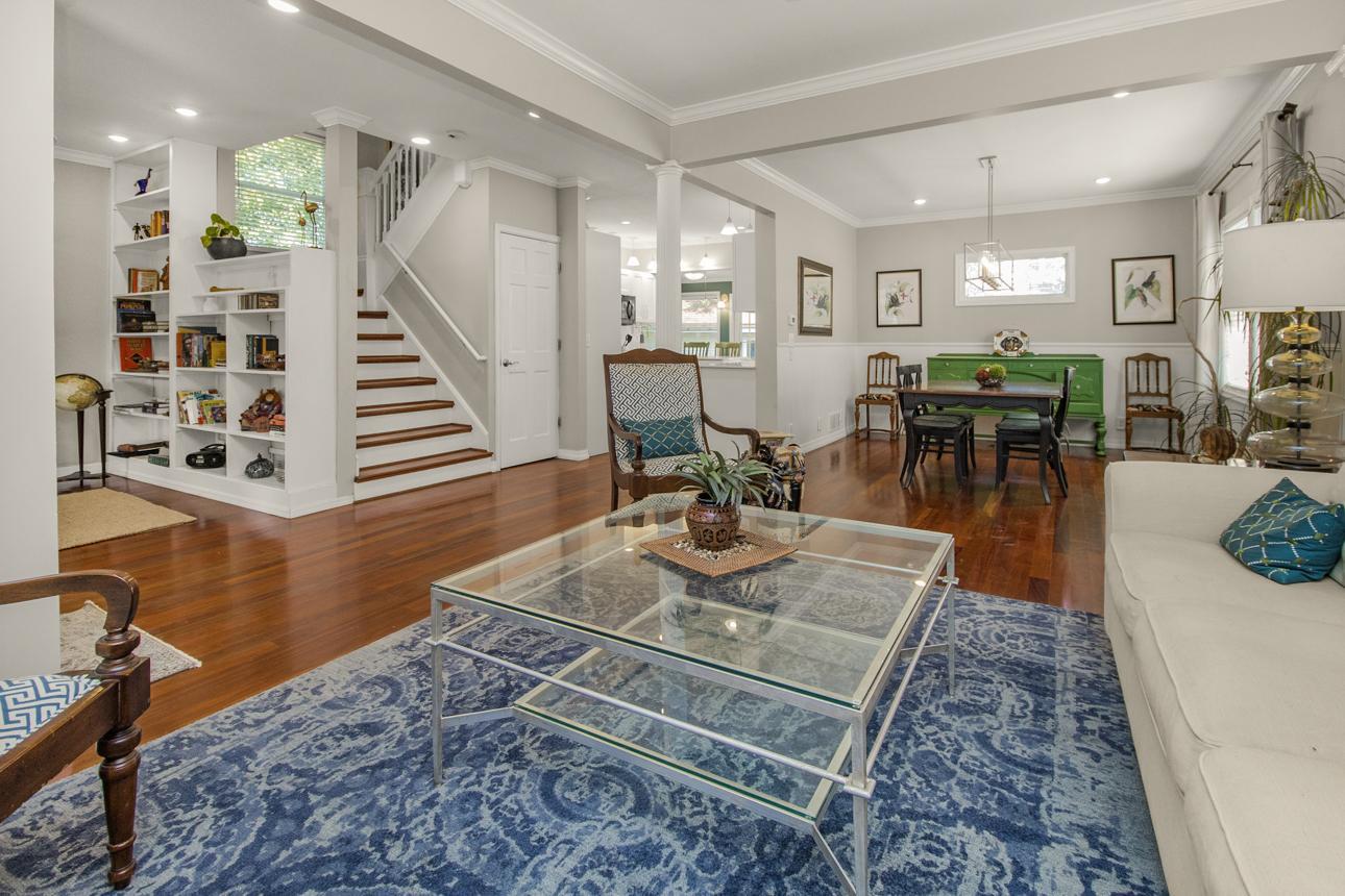 Saint Paul, Minnesota, 55104, United States, 5 Bedrooms Bedrooms, ,3 BathroomsBathrooms,Residential,For Sale,1947967