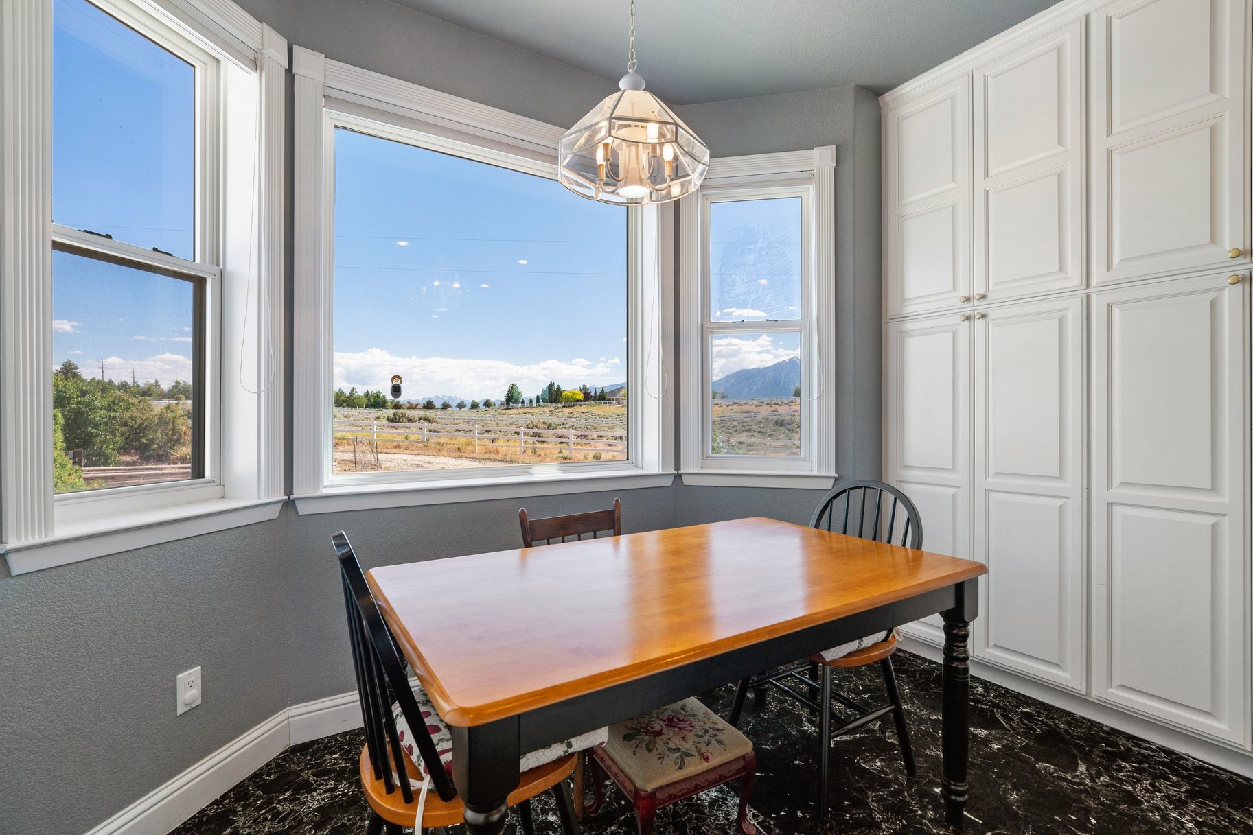  where  privacy meets convenience in gardnerville - 物件實景