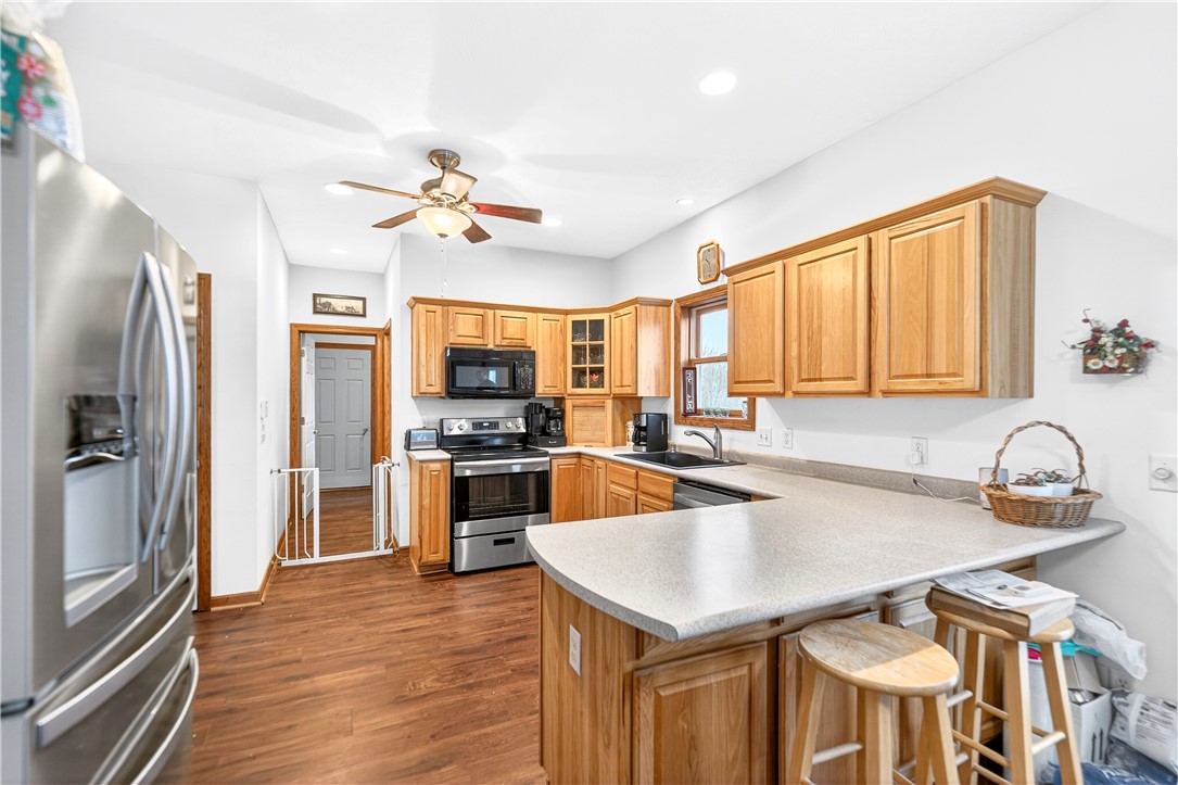 West Alexander, Pennsylvania, 15376, United States, 4 Bedrooms Bedrooms, ,3 BathroomsBathrooms,Residential,For Sale,2018305