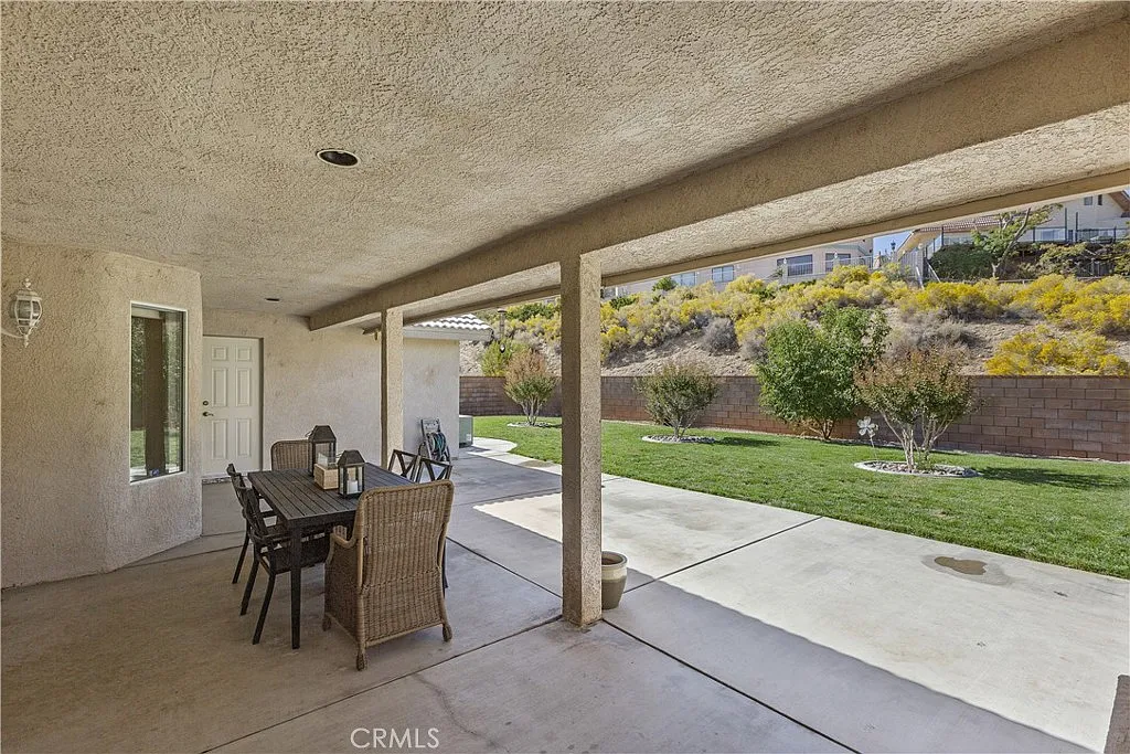 Victorvile, California, 92395, United States, 4 Bedrooms Bedrooms, ,2 BathroomsBathrooms,Residential,For Sale,1978607