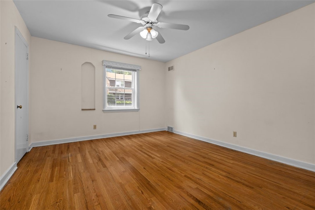 Squirrel Hill, Pennsylvania, 15217, United States, 5 Bedrooms Bedrooms, ,4 BathroomsBathrooms,Residential,For Sale,1956769