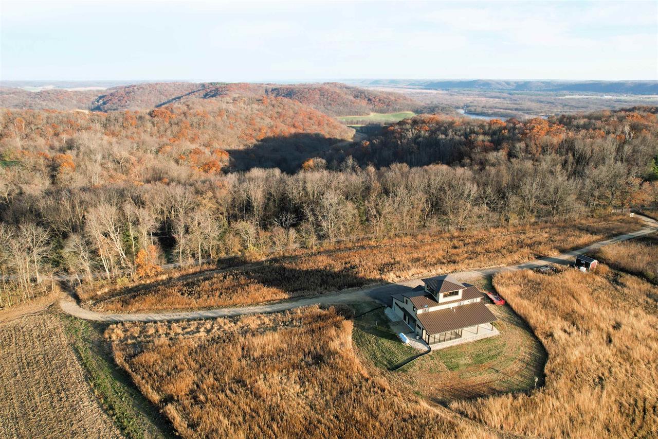 Muscoda, Wisconsin, 53573, United States, 3 Bedrooms Bedrooms, ,3 BathroomsBathrooms,Residential,For Sale,1990387