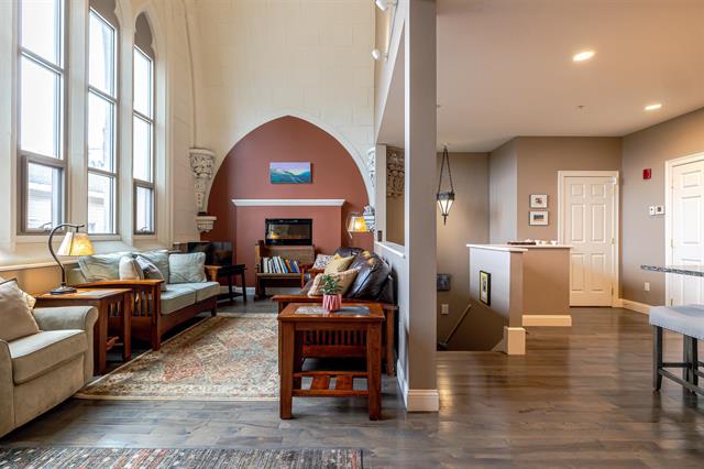 Concord, New Hampshire, 03301, United States, 3 Bedrooms Bedrooms, ,2 BathroomsBathrooms,Residential,For Sale,1986061