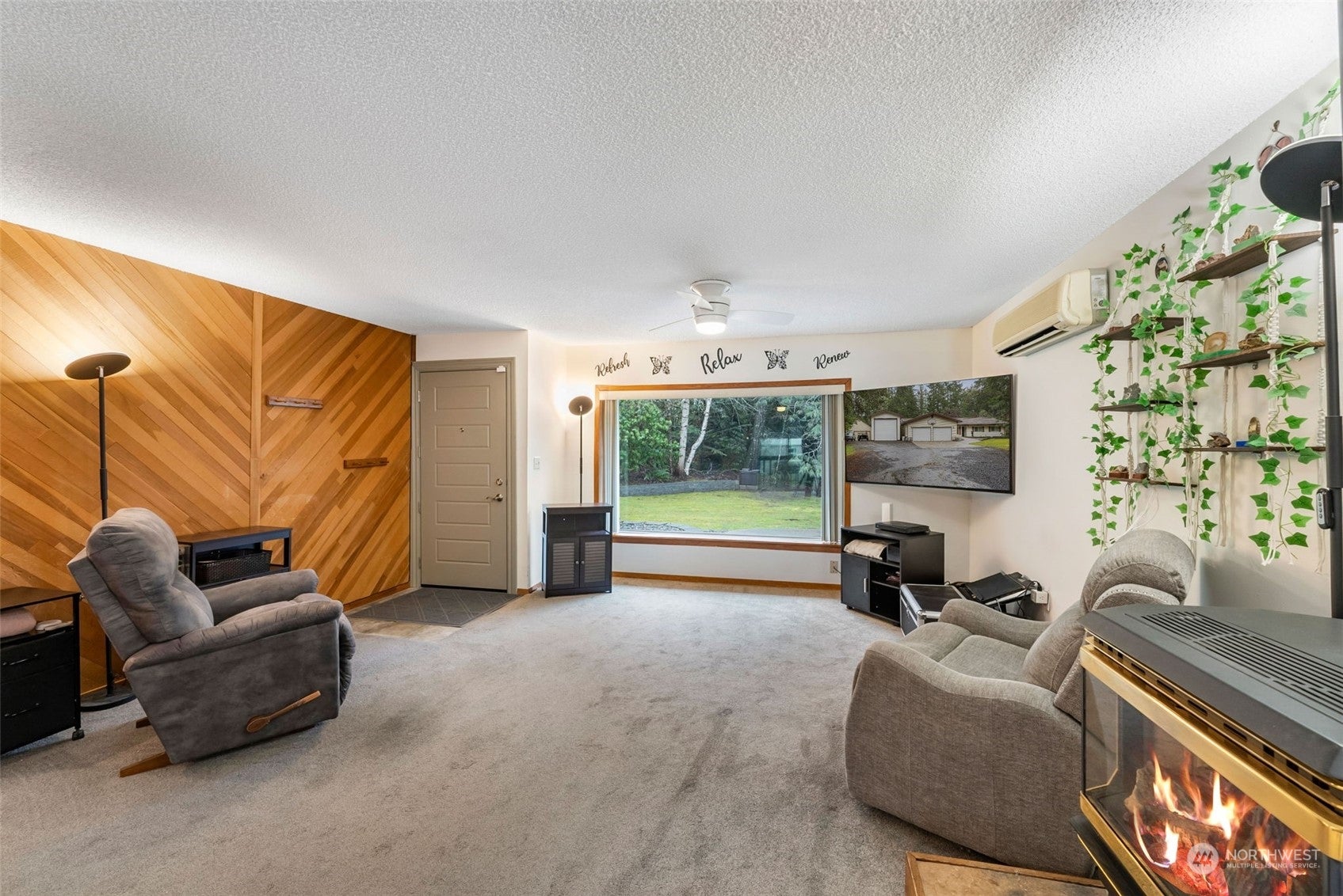 4601 SW Lake Flora Road, Port Orchard, Washington, 98367, United States, 3 Bedrooms Bedrooms, ,1 BathroomBathrooms,Residential,For Sale,4601 SW Lake Flora Road,1446916