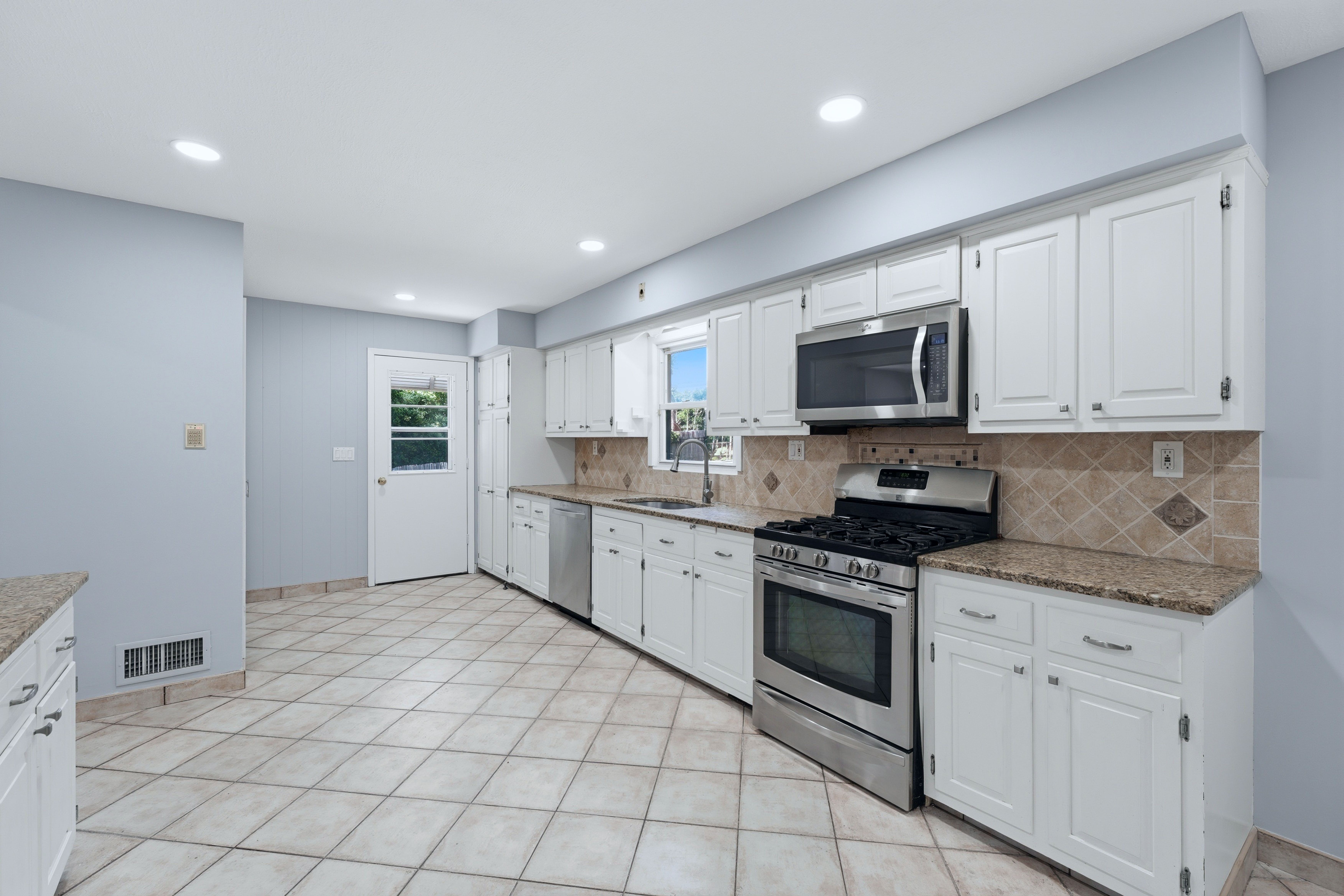  161 Brookdale Street, Maywood, NJ 07607 - 物件實景