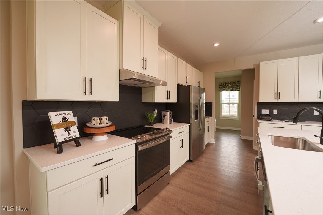 North Ridgeville, Ohio, 44039, United States, 4 Bedrooms Bedrooms, ,4 BathroomsBathrooms,Residential,For Sale,1977477