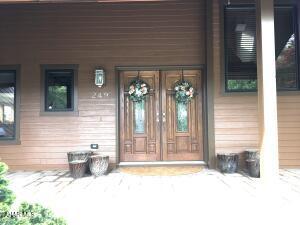 Bedford, Pennsylvania, 15522, United States, 4 Bedrooms Bedrooms, ,3 BathroomsBathrooms,Residential,For Sale,1837468