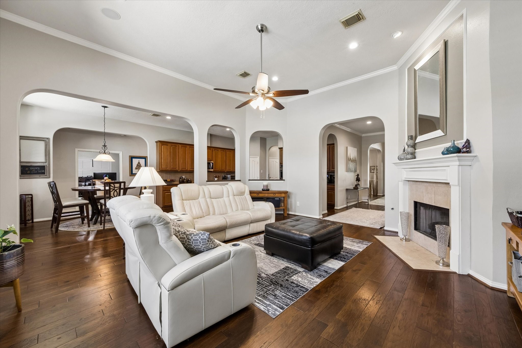  803 Woodcrest Drive - 物件實景