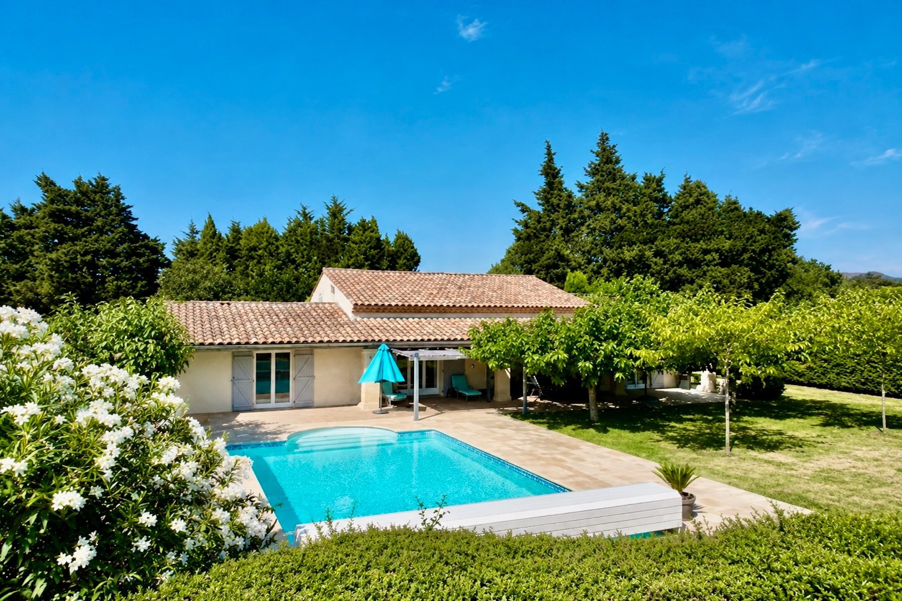  Exceptional Provençal Property – 128 m² – Cévennes Views – 7 km from Uzès - 物件實景