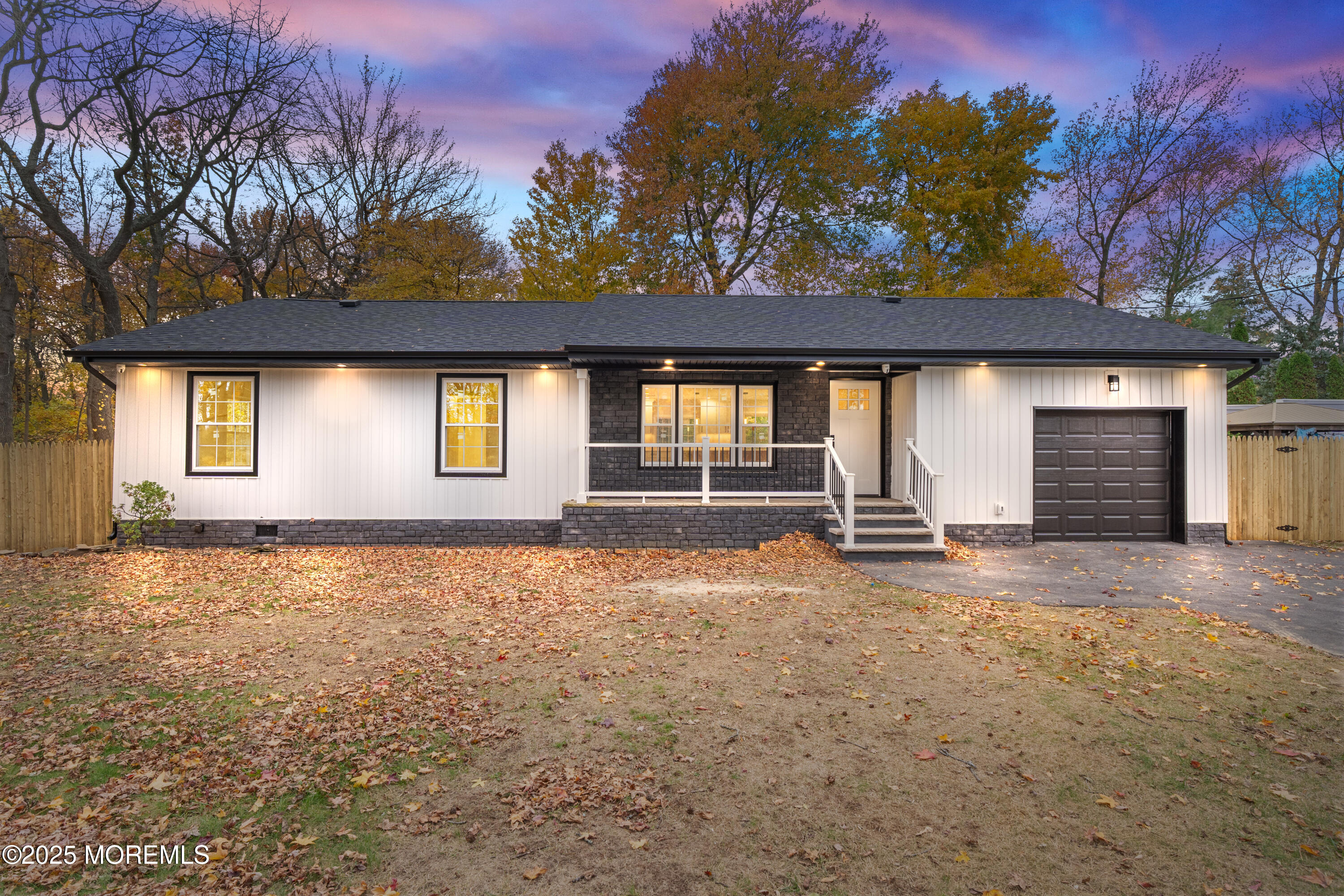 Middletown, New Jersey, 07748, United States, 3 Bedrooms Bedrooms, ,3 BathroomsBathrooms,Residential,For Sale,1987371