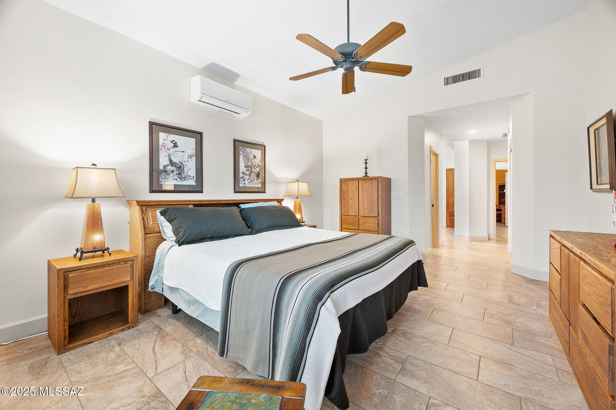 Tucson, Arizona, 85749, United States, 3 Bedrooms Bedrooms, ,3 BathroomsBathrooms,Residential,For Sale,1999814