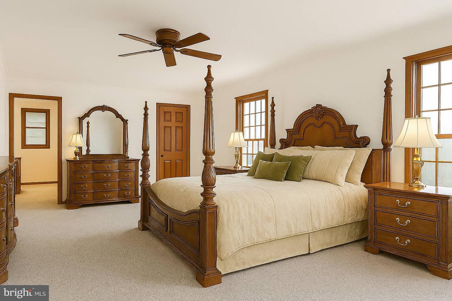 Lebanon, Pennsylvania, 17042, United States, 4 Bedrooms Bedrooms, ,3 BathroomsBathrooms,Residential,For Sale,1998150