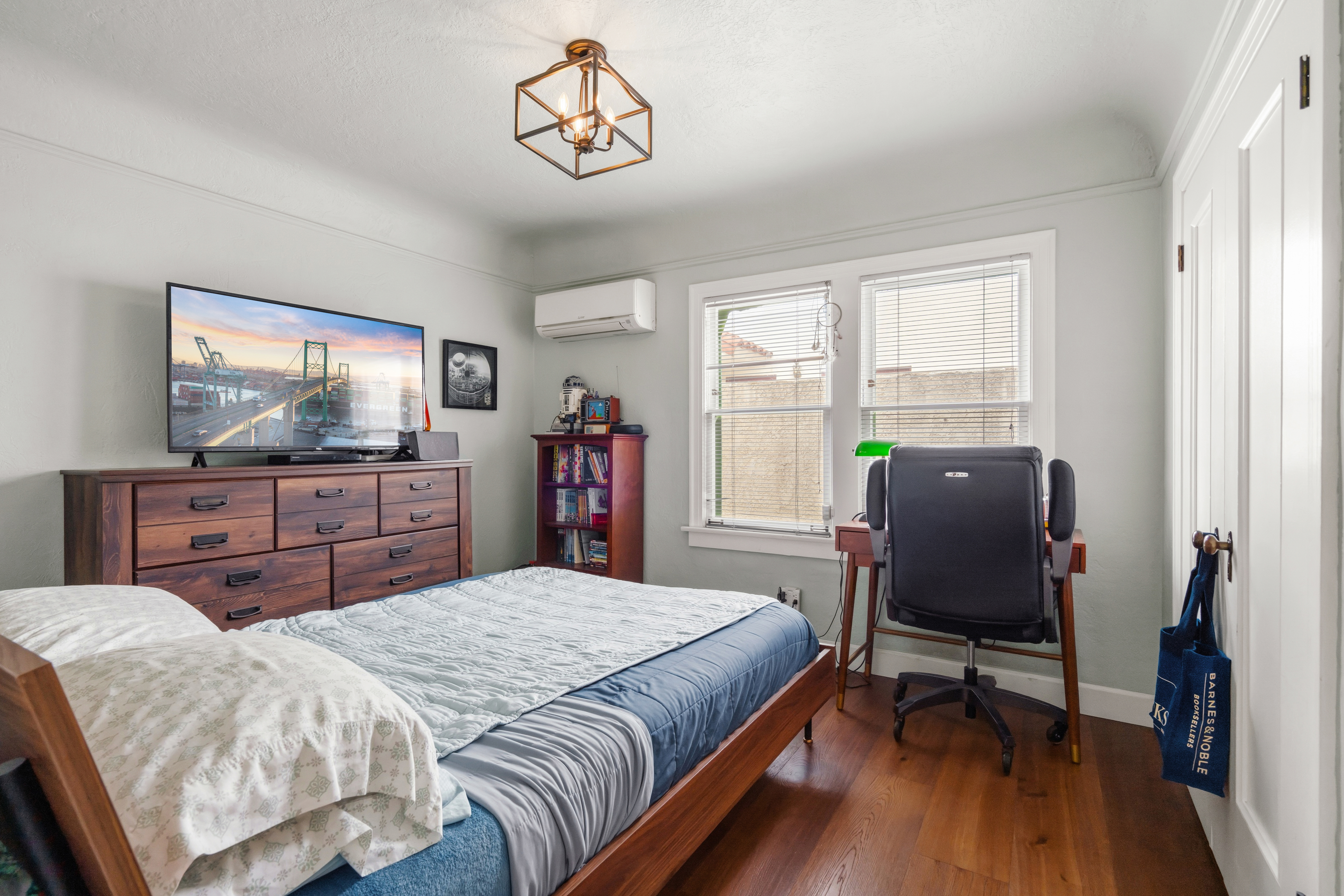  2333 Eucalyptus Avenue, Long Beach, CA 90806 - 物件實景